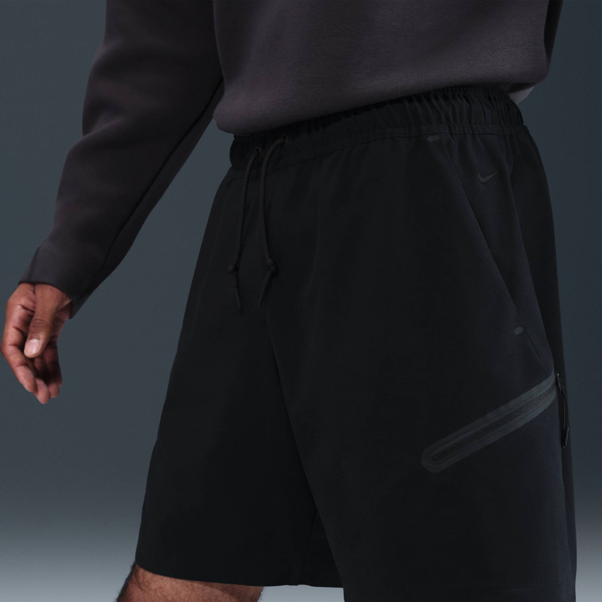 Shorts Nike Tech Fleece Masculino - Foto 2