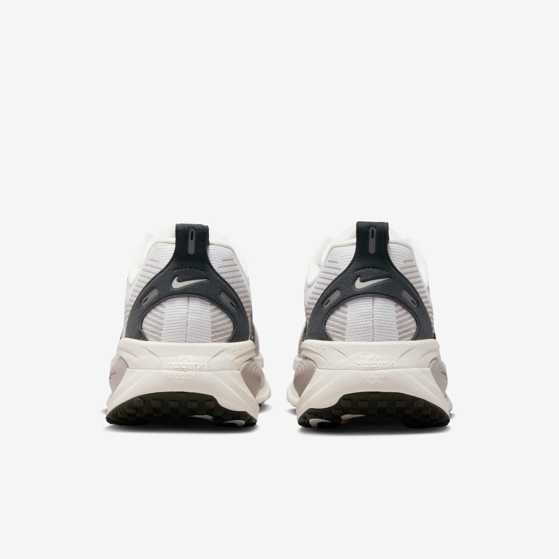 Tênis Nike Vomero 18 Masculino - Foto 6