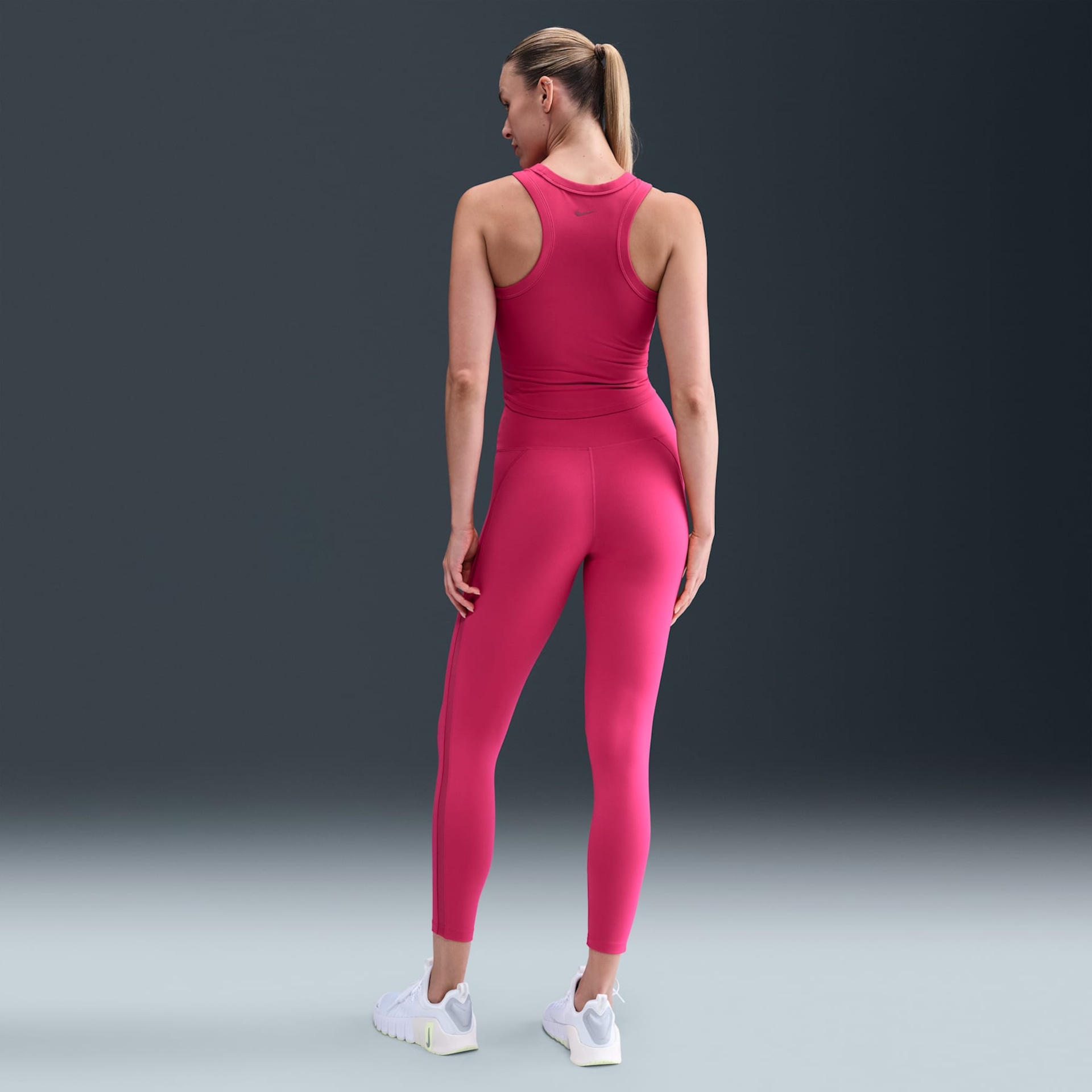 Legging Dri-FIT Nike One Feminina - Foto 4