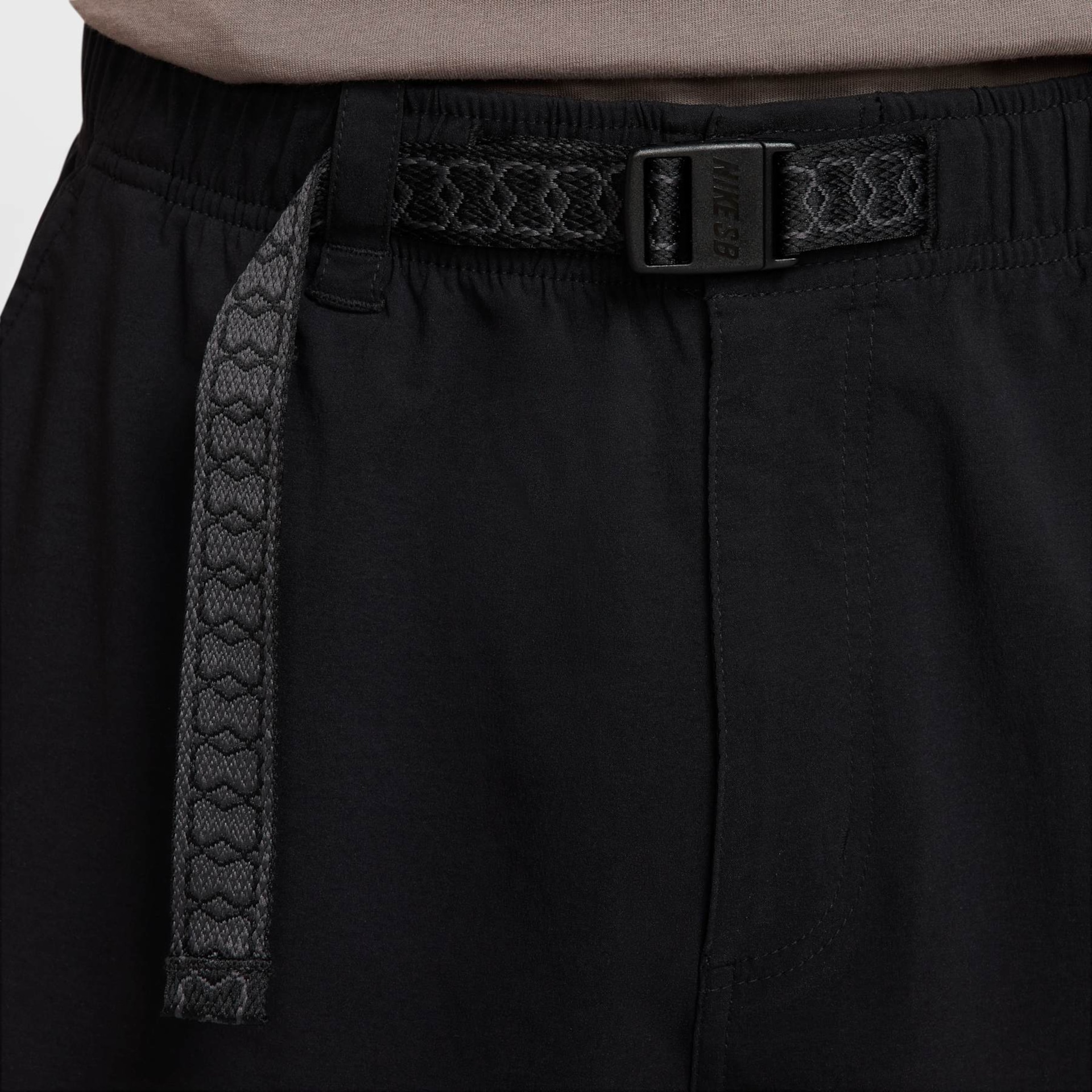 Shorts Nike SB Kearny Unissex - Foto 4