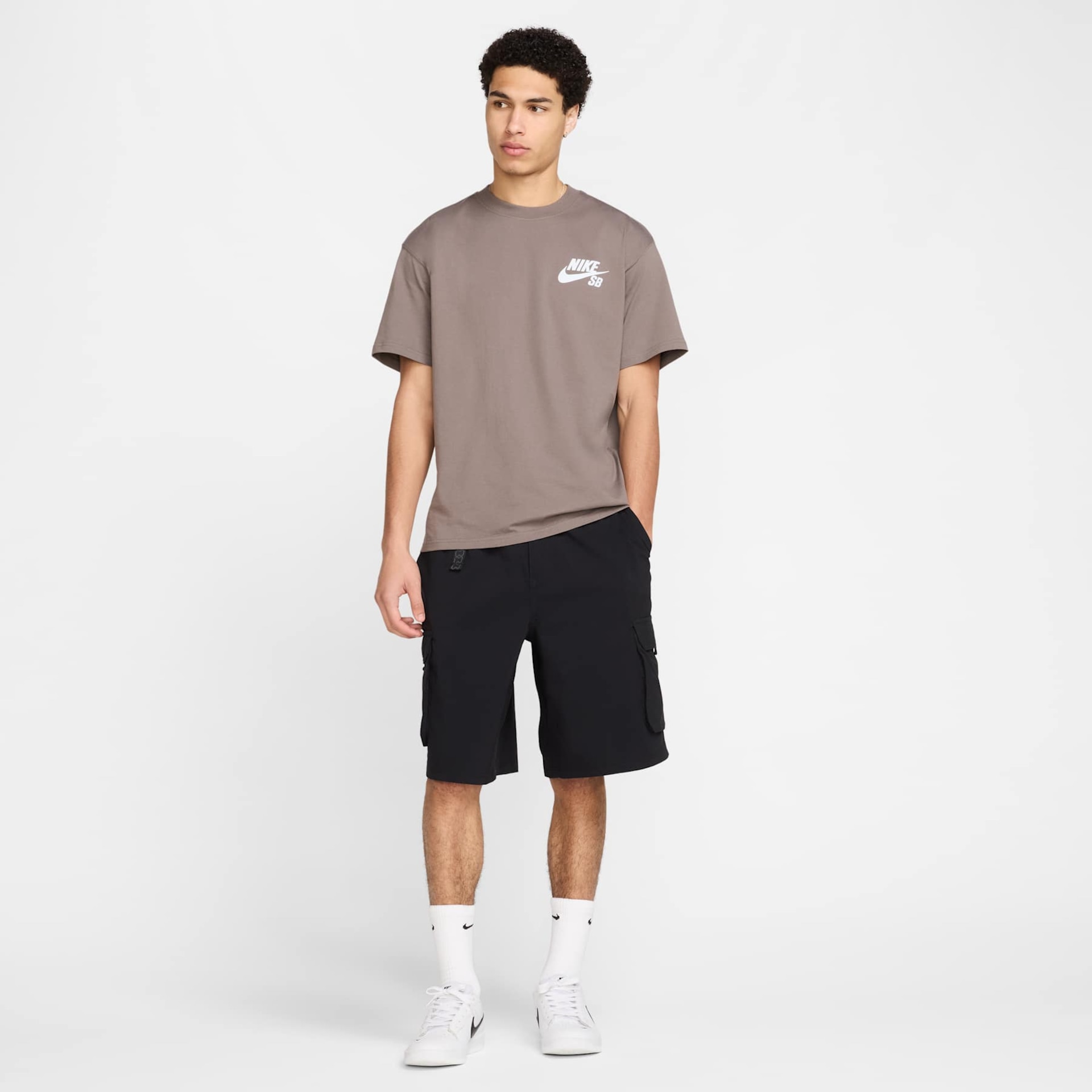 Shorts Nike SB Kearny Unissex - Foto 9