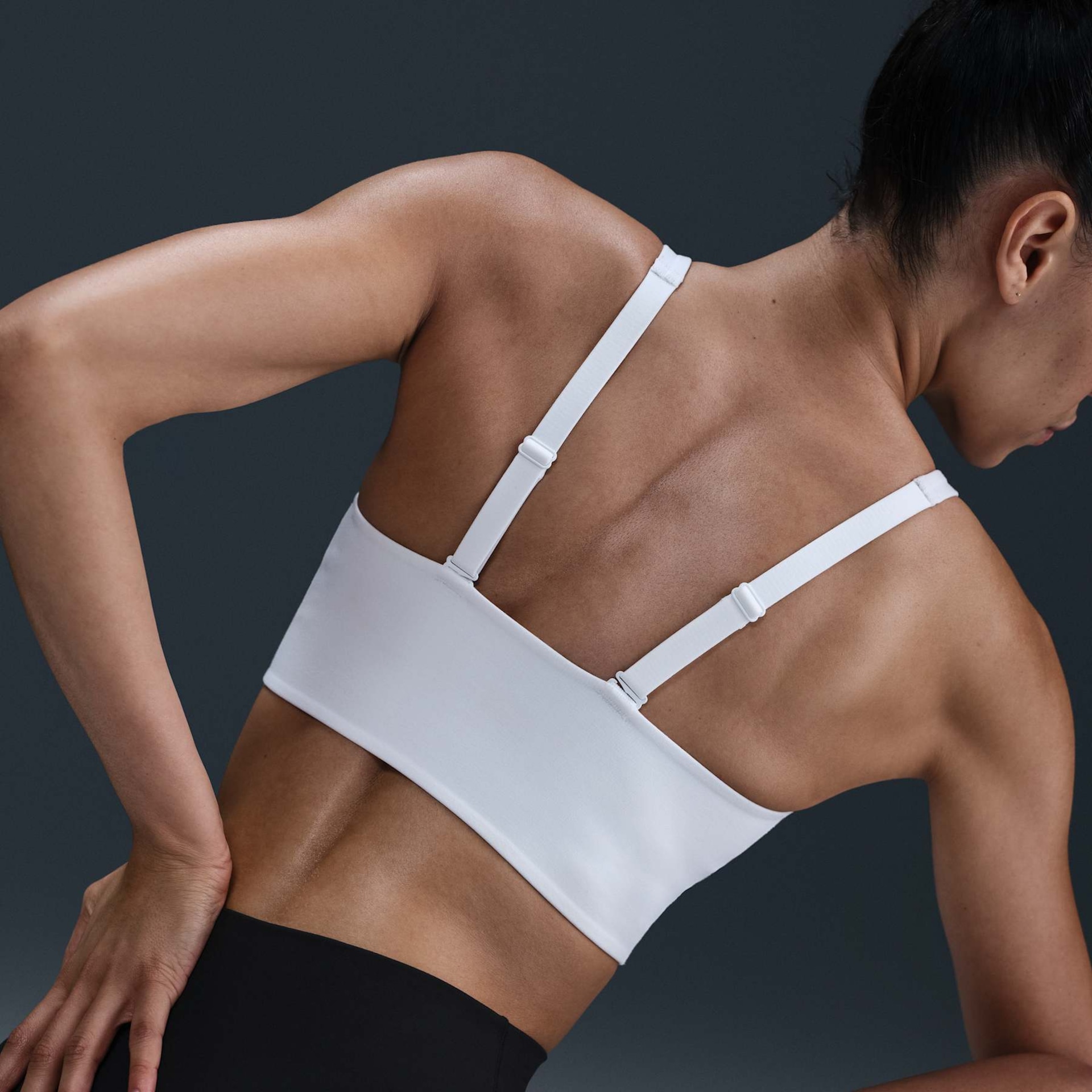 Top Nike Alate Feminino - Foto 2