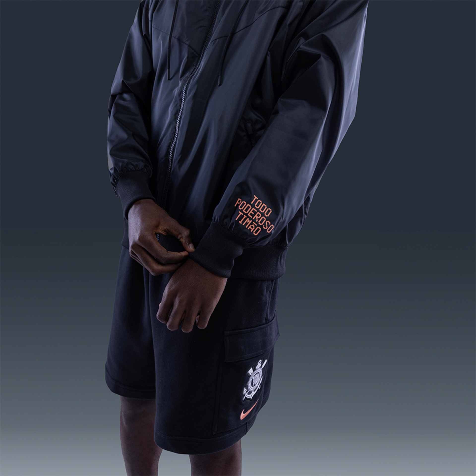 Jaqueta Corinthians Nike Woven Masculina - Foto 4