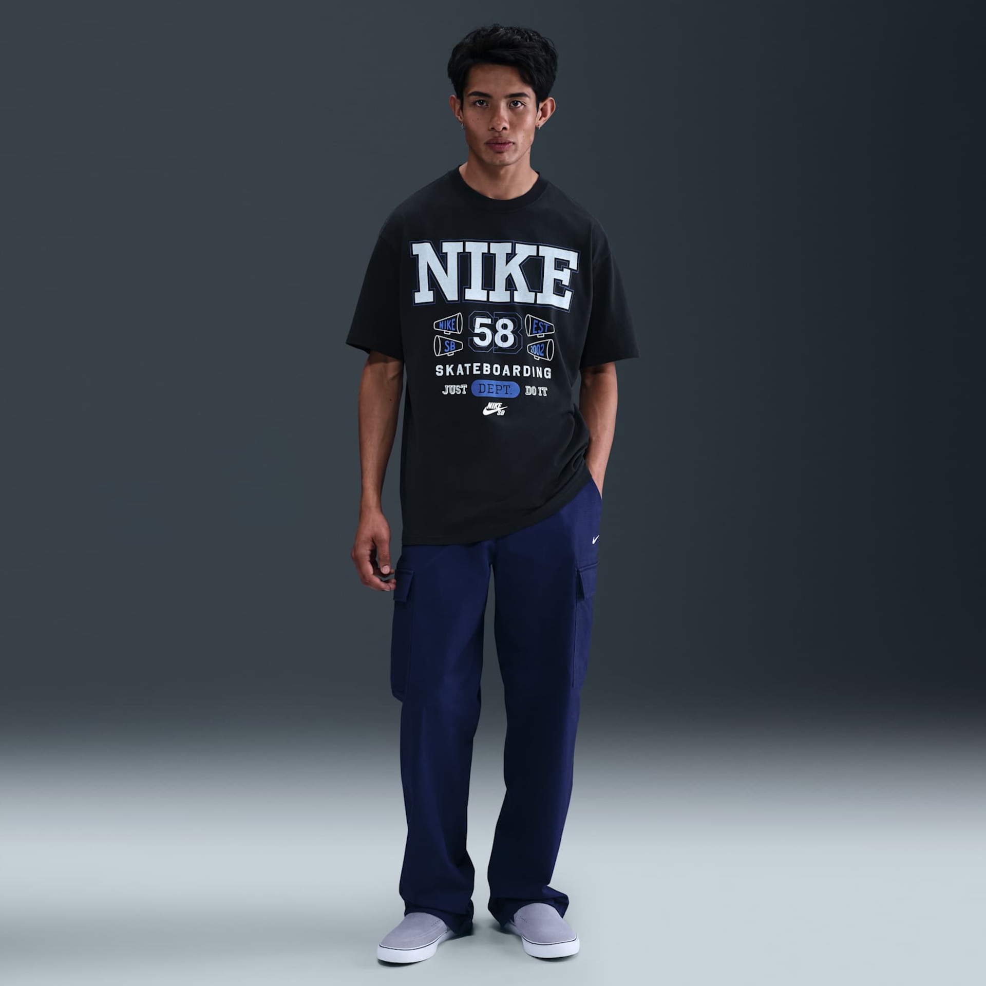 Camiseta Nike SB Athletics Unissex - Foto 4