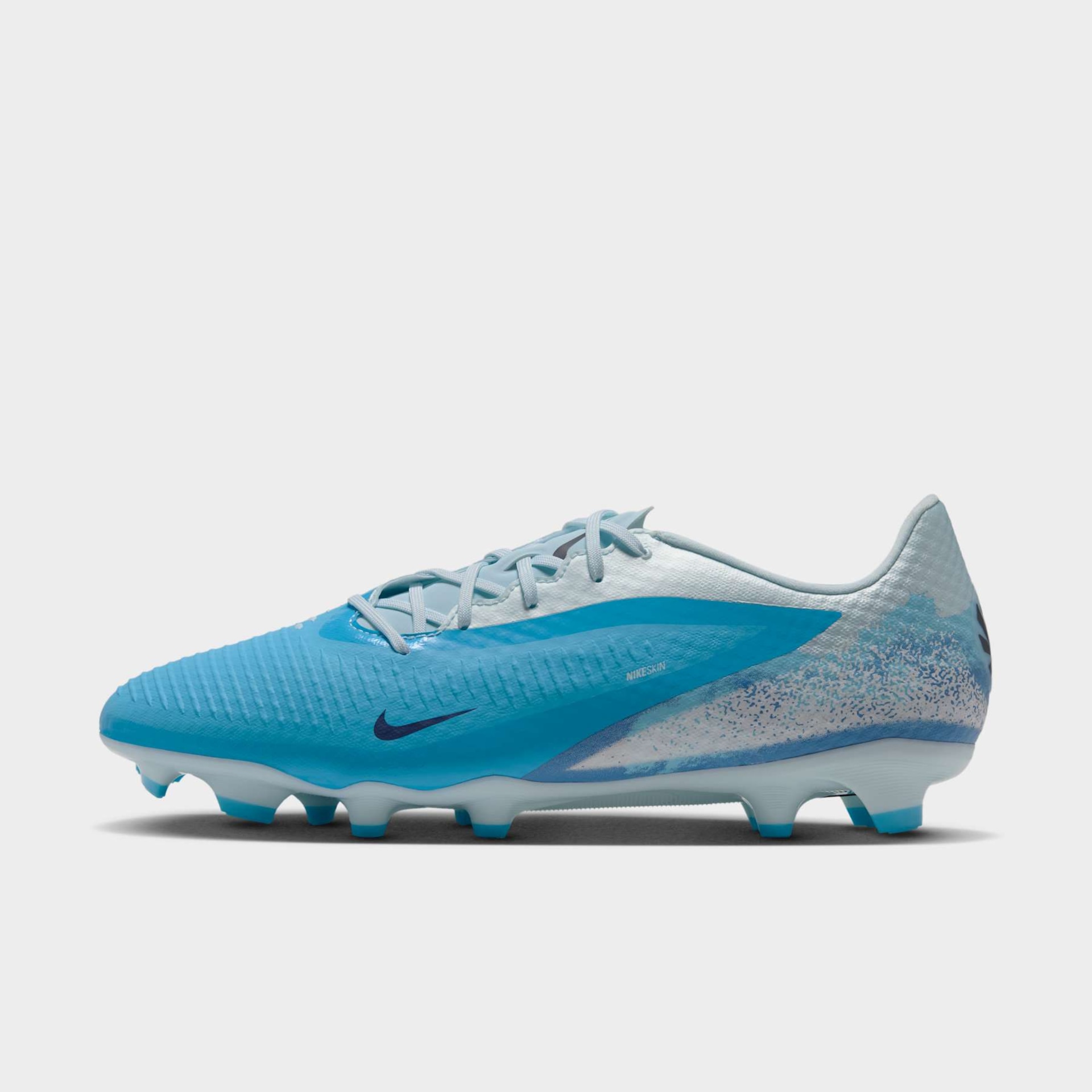 Chuteira Campo Erling Haaland Nike Phantom 6 Academy - Foto 1