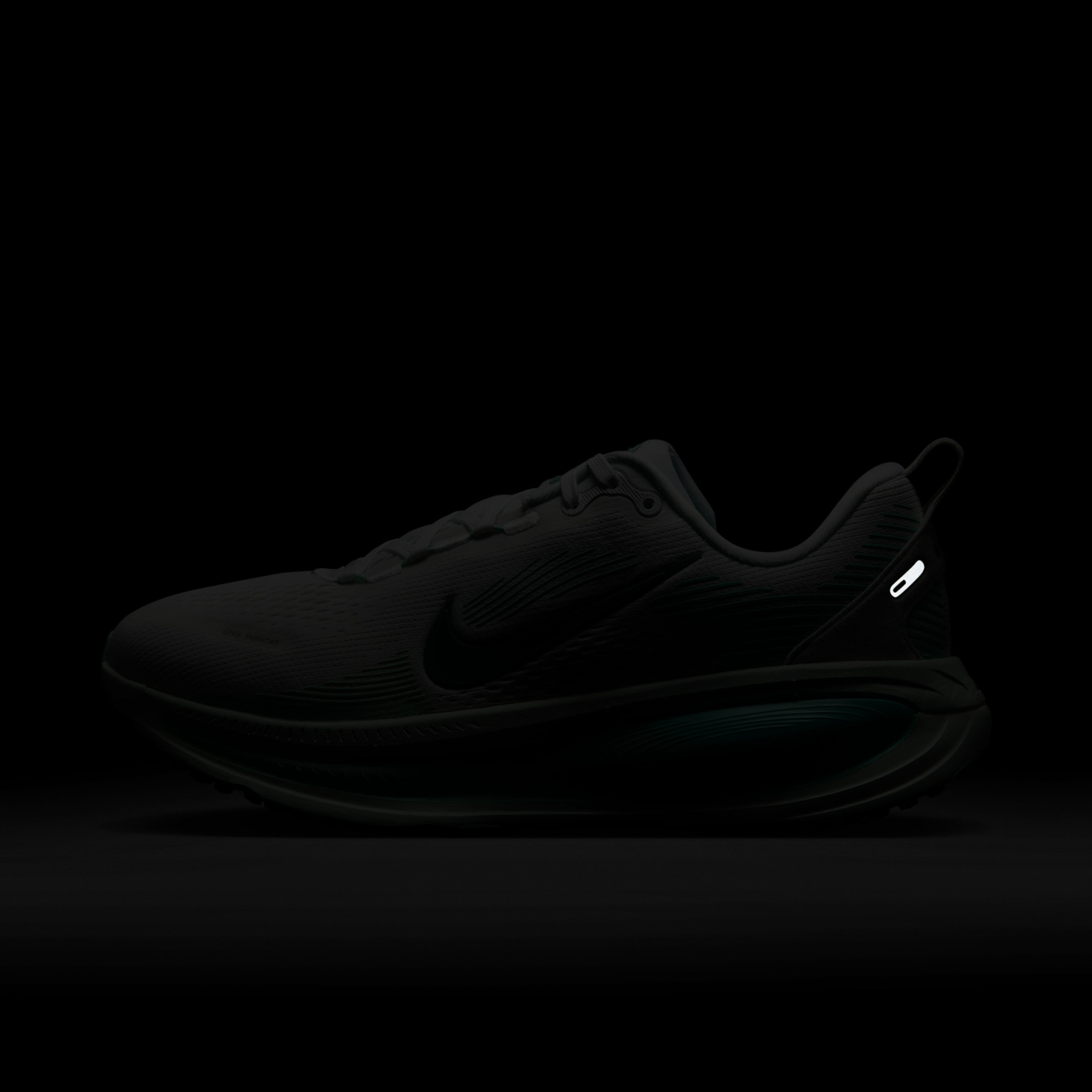 Tênis Nike Vomero 18 Feminino - Foto 10