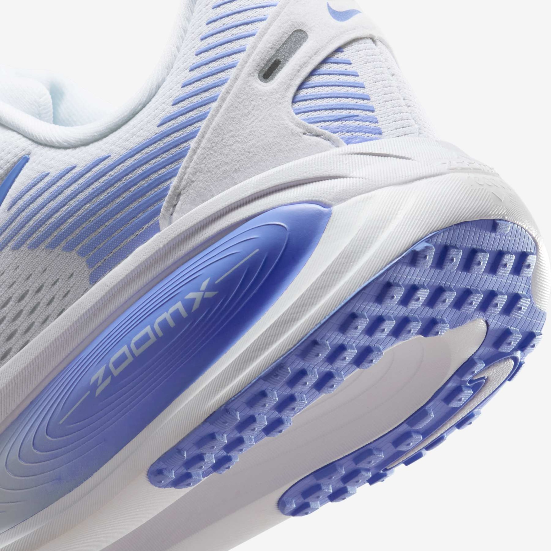 Tênis Nike Vomero 18 Feminino - Foto 8
