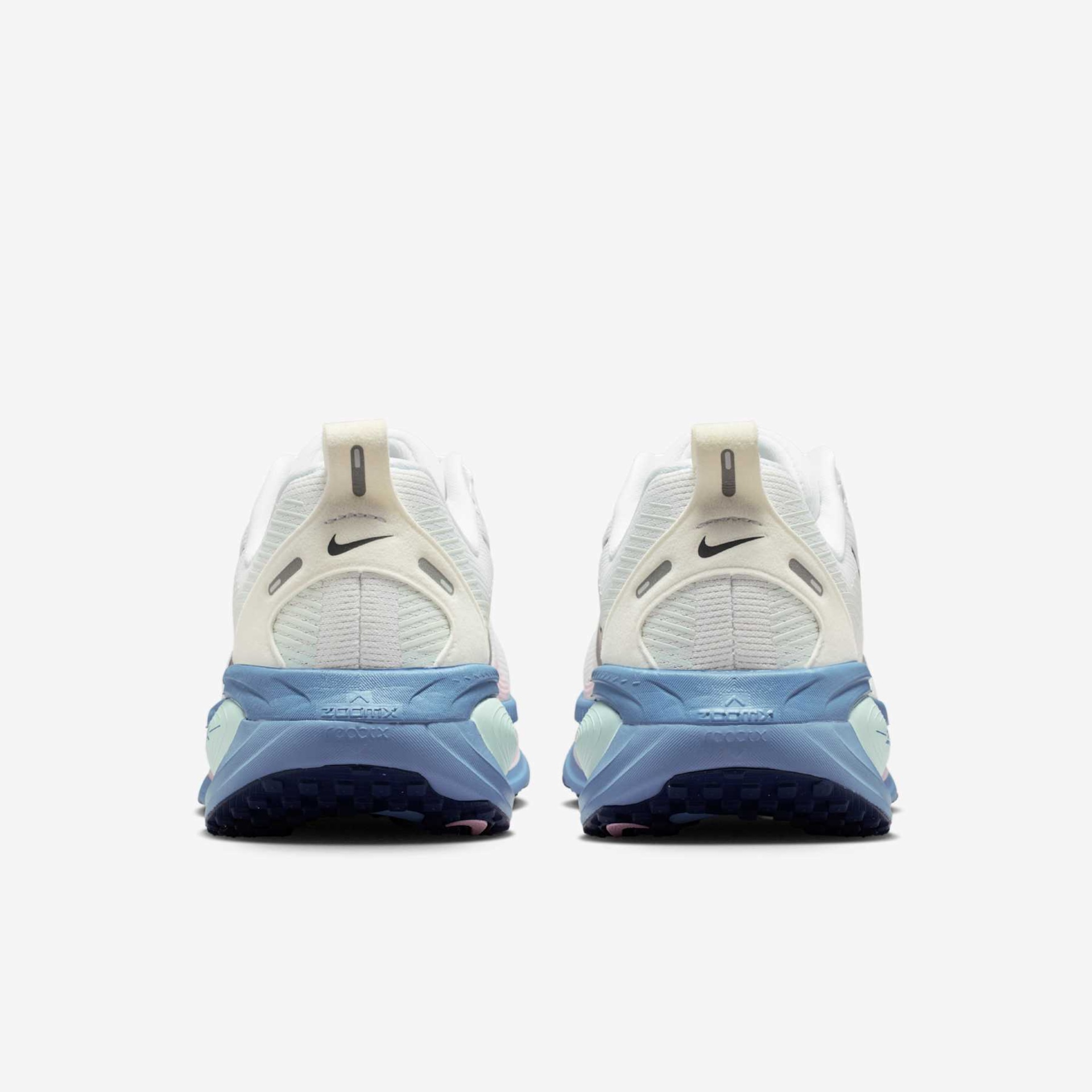 Tênis Nike Vomero 18 Feminino - Foto 6