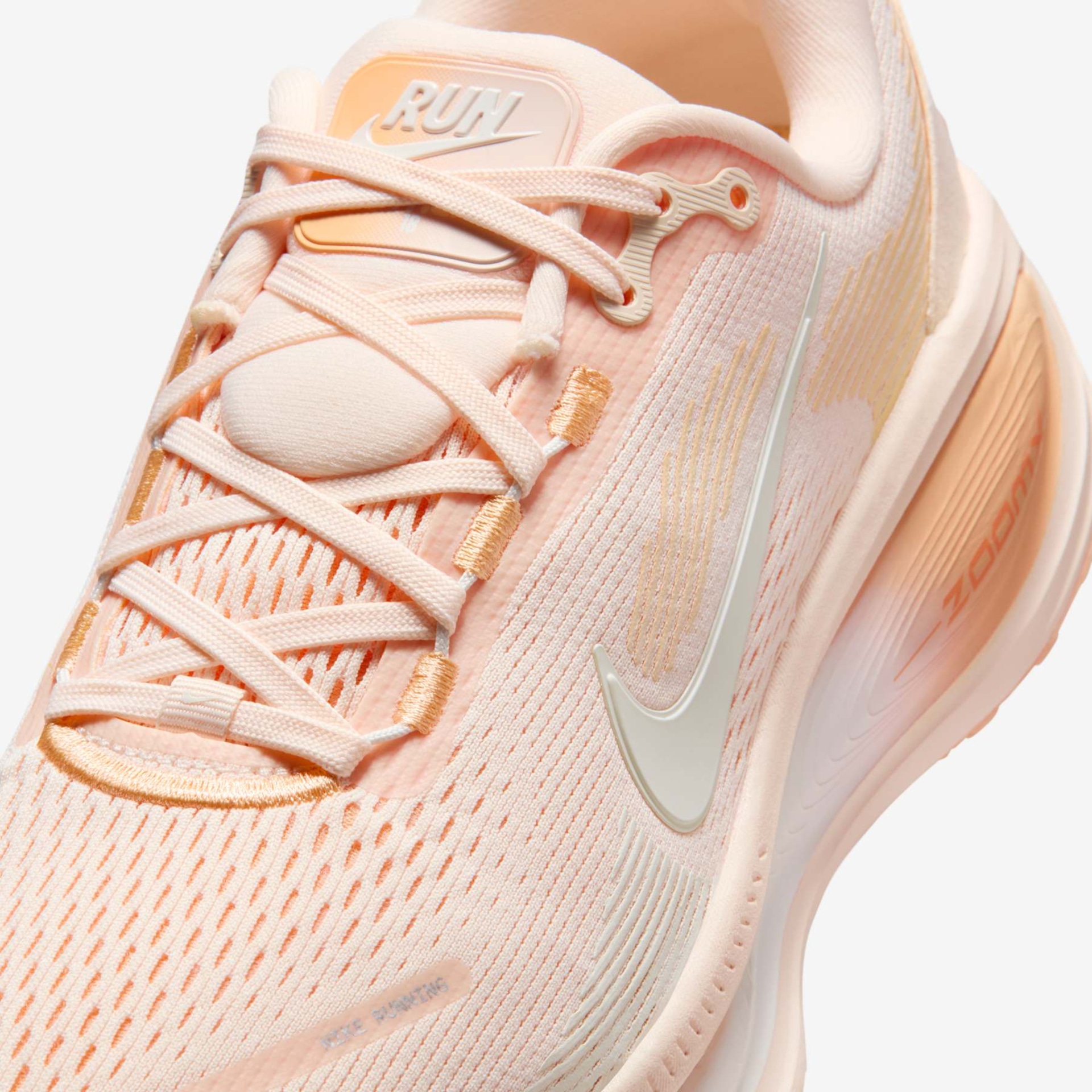 Tênis Nike Vomero 18 Feminino - Foto 7