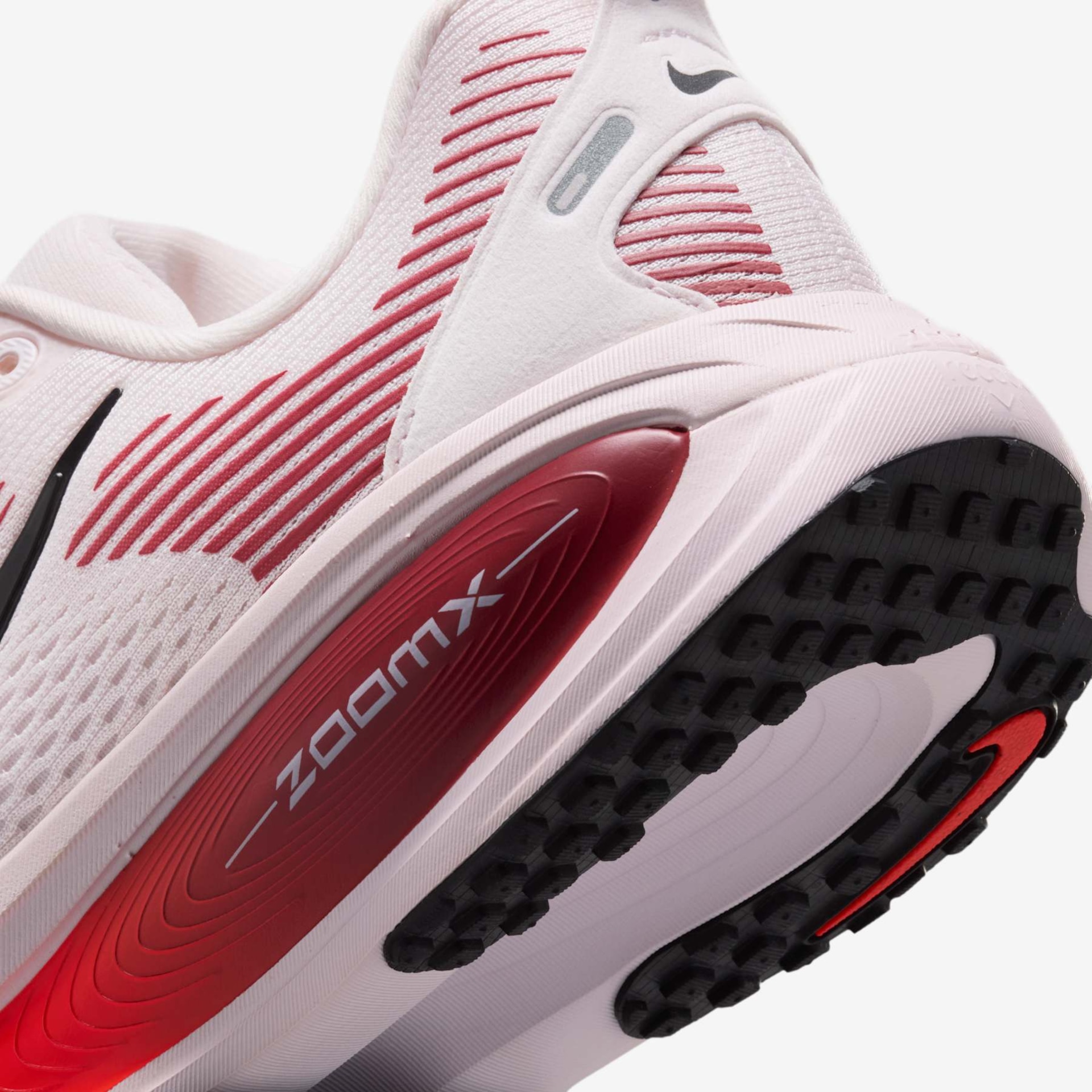 Tênis Nike Vomero 18 Feminino - Foto 8