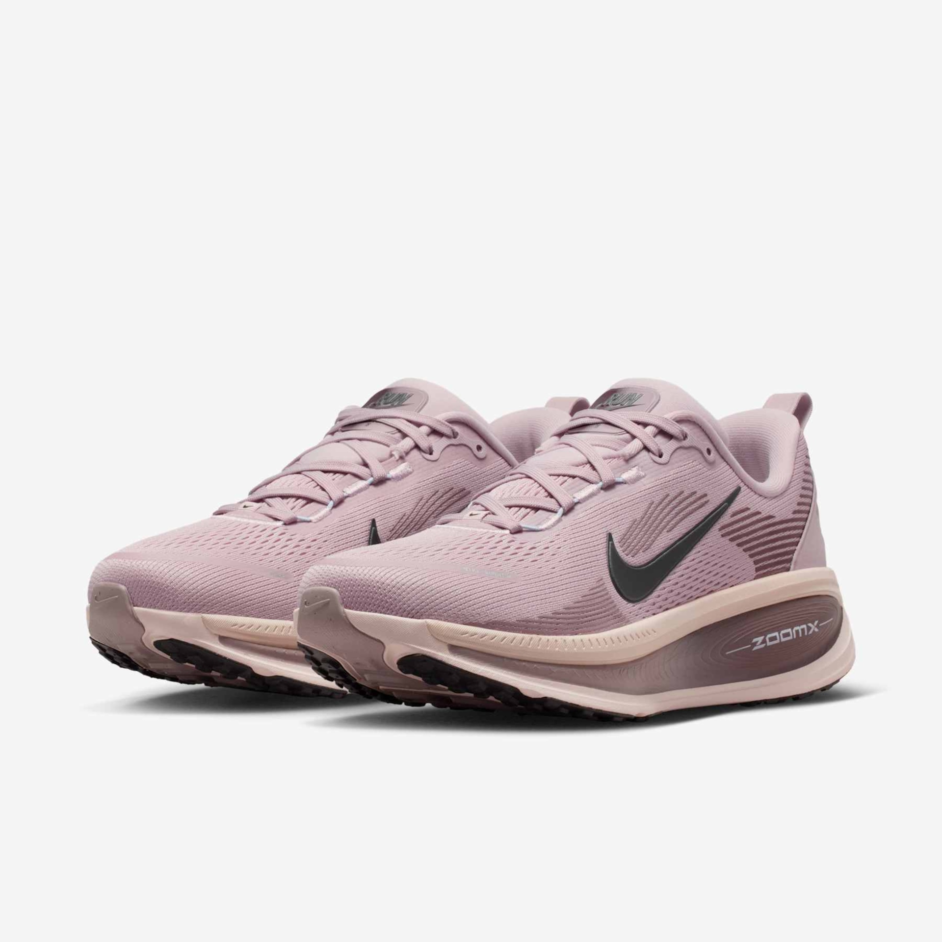 Tênis Nike Vomero 18 Feminino - Foto 5