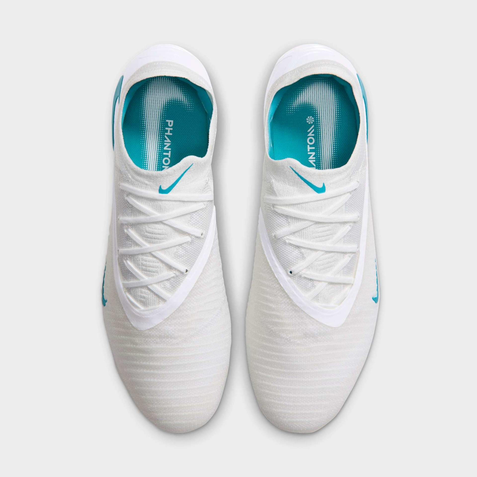 Chuteira Campo Nike Phantom 6 Elite Low - Foto 4