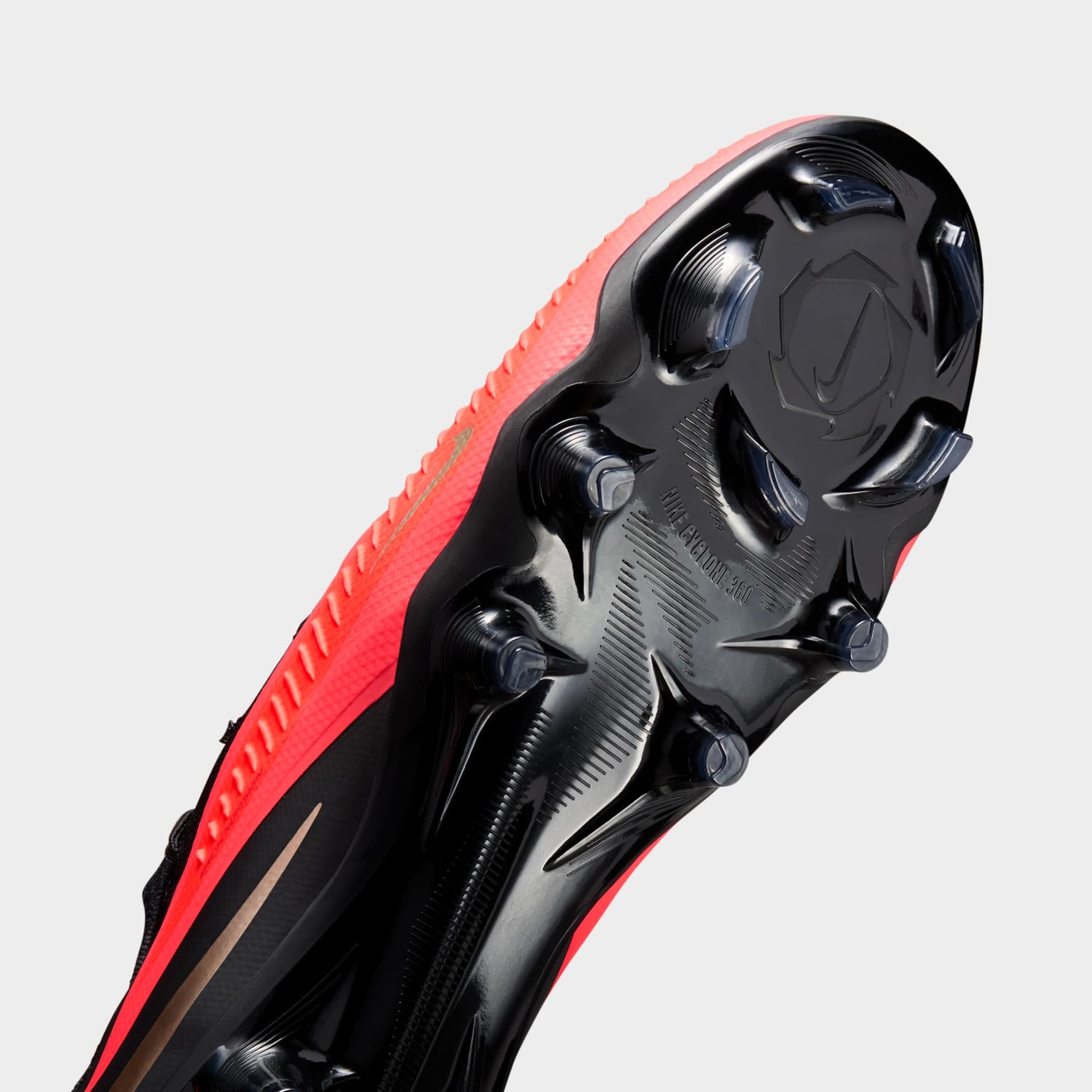 Chuteira Campo Nike Phantom 6 Pro Low - Foto 7