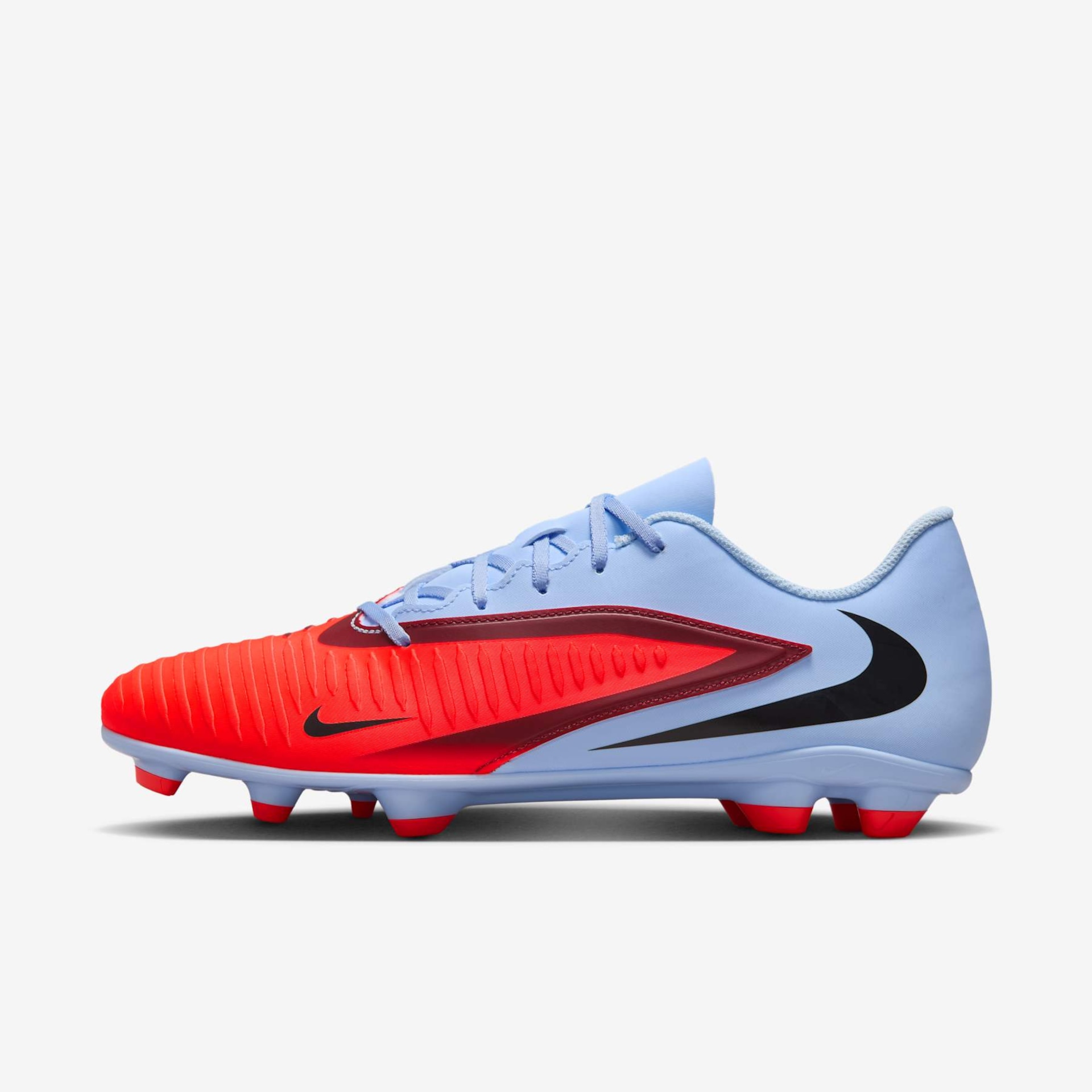 Imagem principal de Chuteira Campo Nike Phantom 6 Club