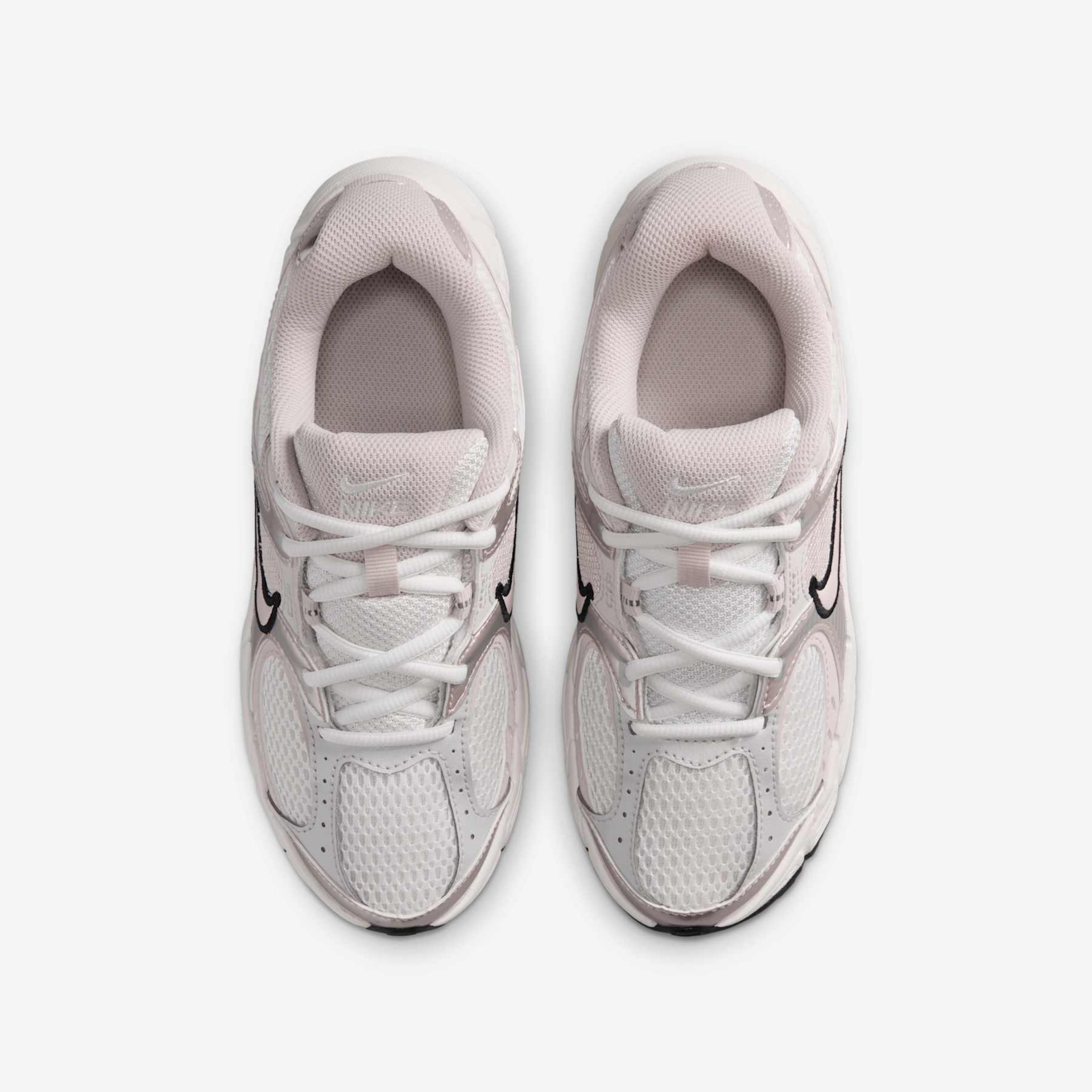 Tênis Nike V5 Runner Infantil - Foto 4