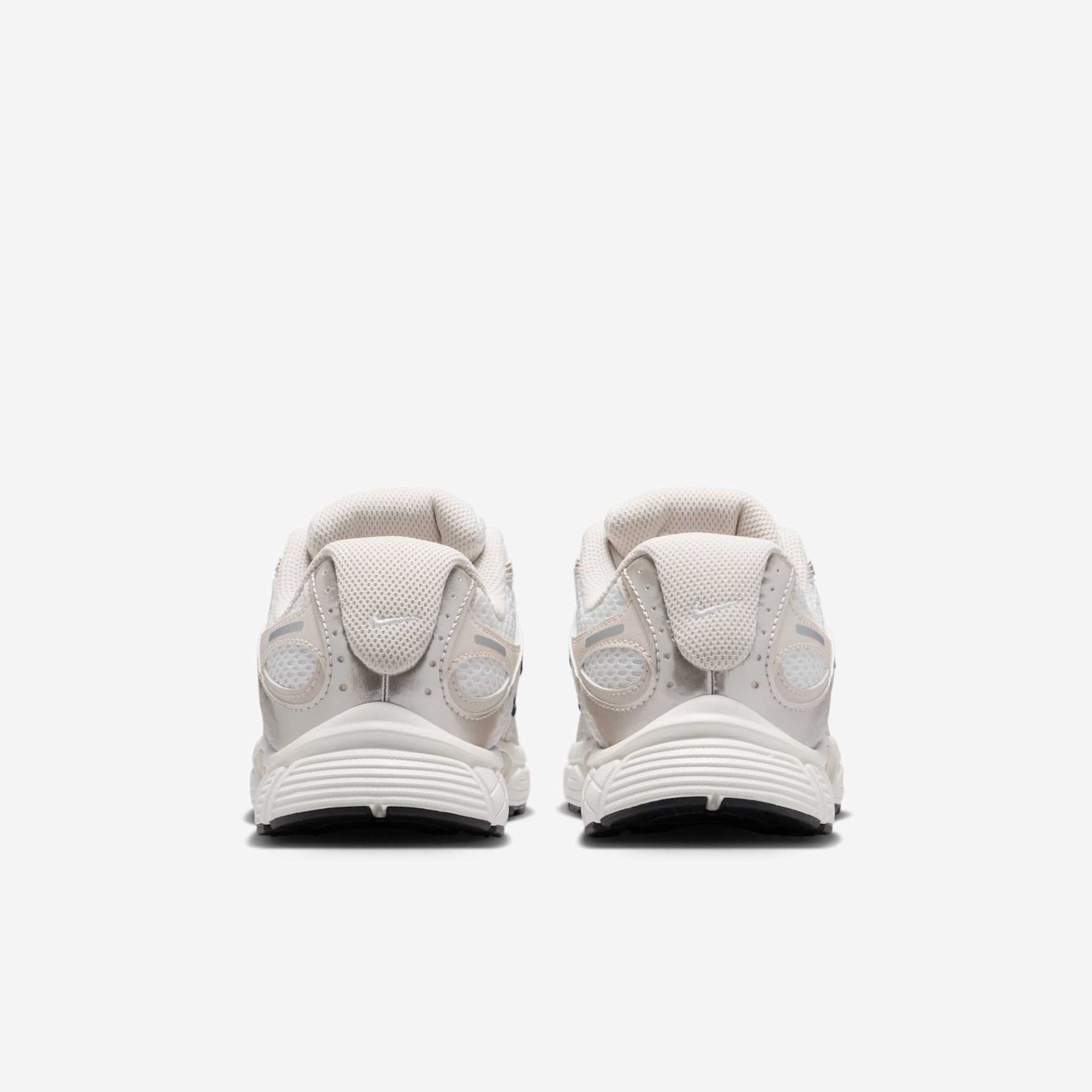 Tênis Nike V5 Runner Infantil - Foto 6