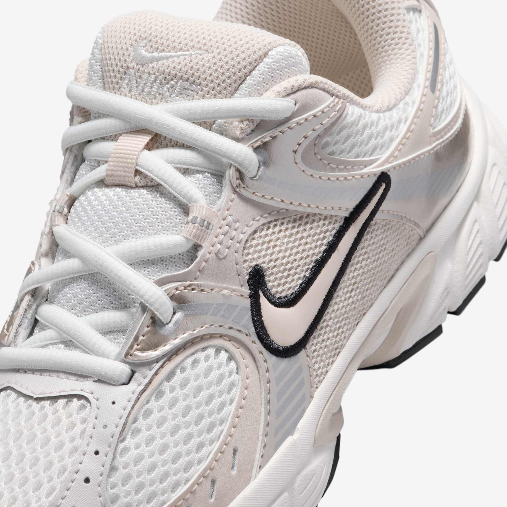 Tênis Nike V5 Runner Infantil - Foto 7