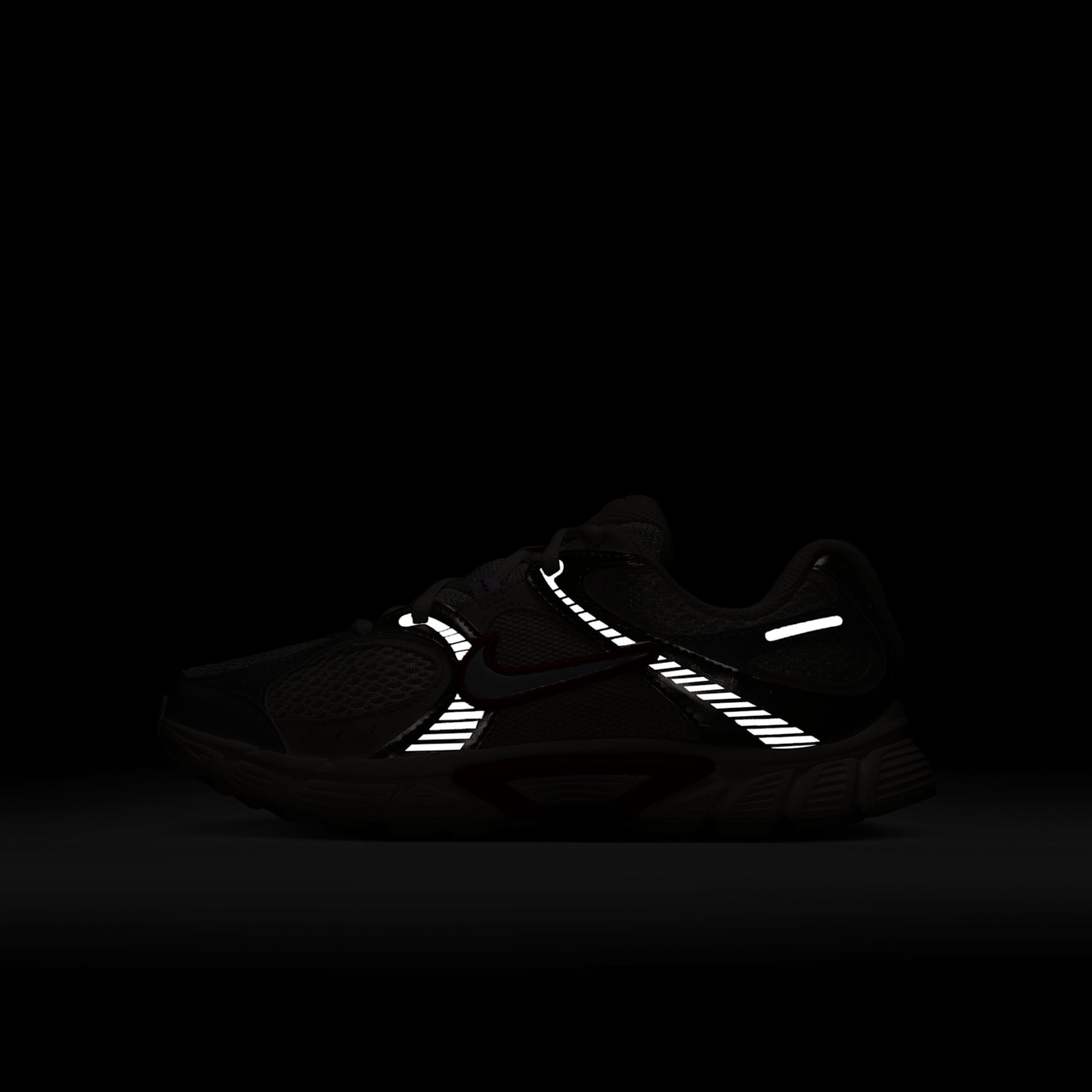 Tênis Nike V5 Runner Infantil - Foto 9