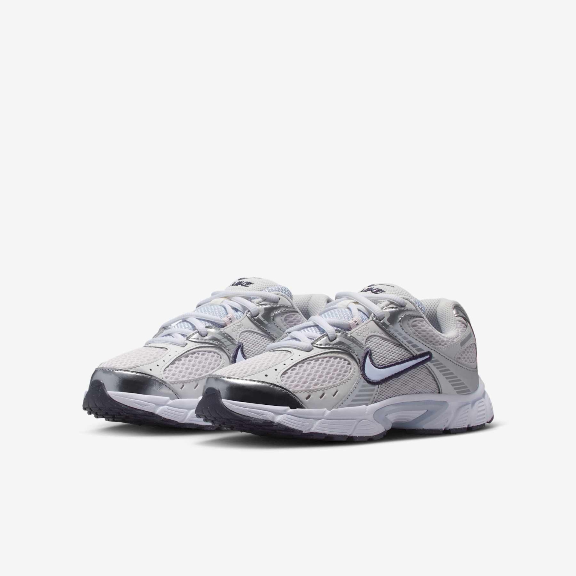 Tênis Nike V5 Runner Infantil - Foto 5