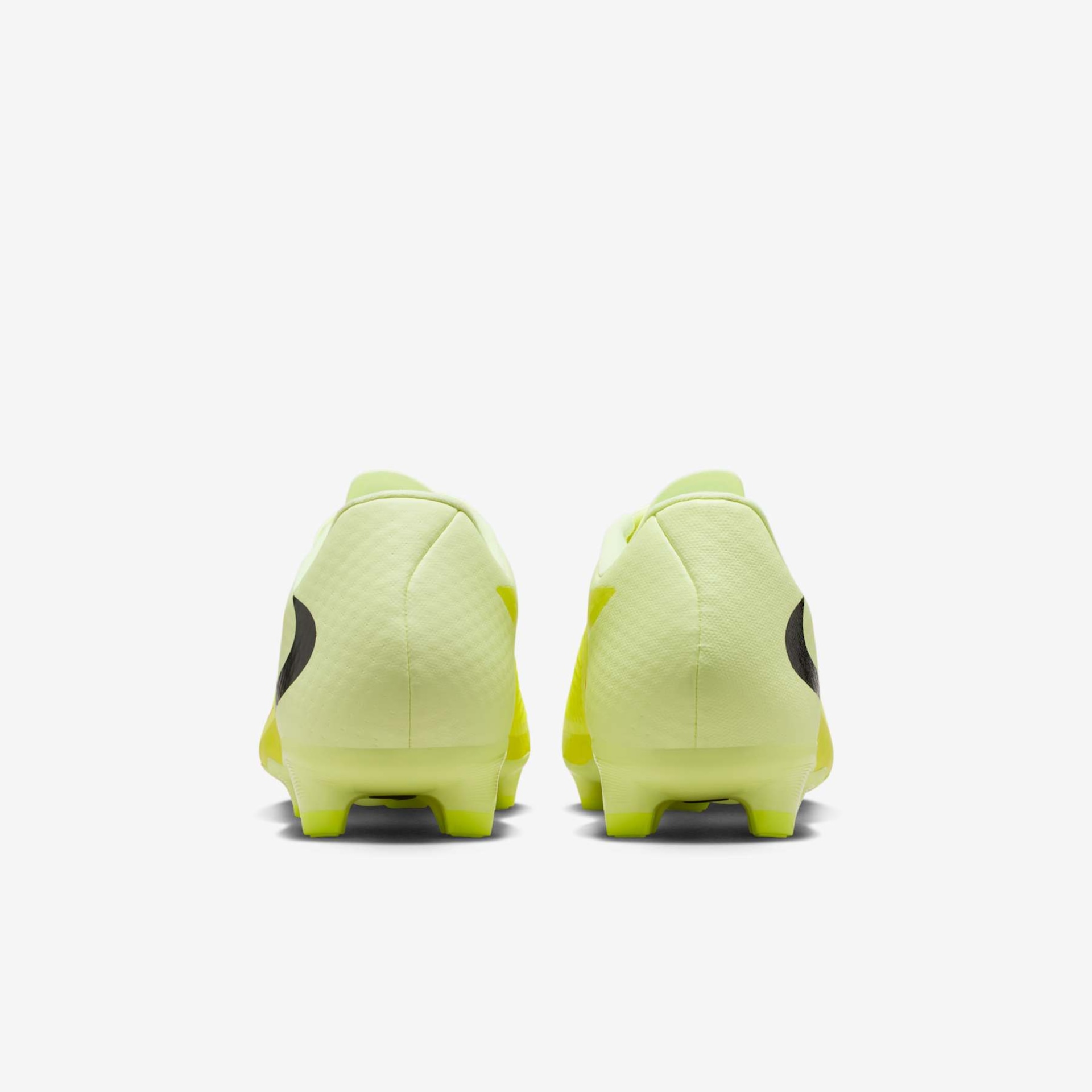 Chuteira Campo Nike Phantom 6 Academy - Foto 6