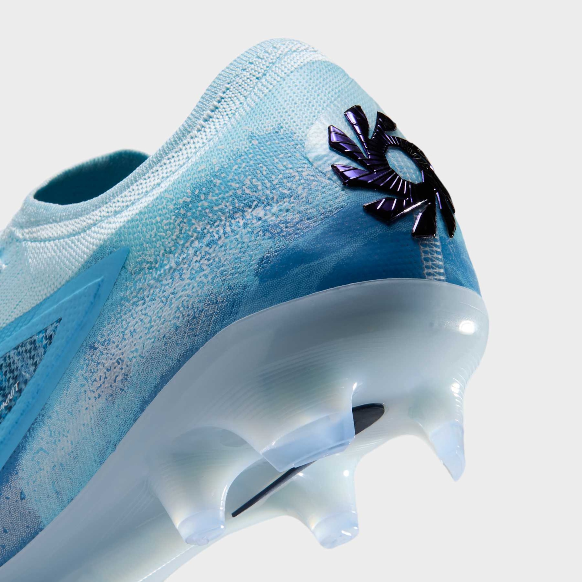 Chuteira Campo Erling Haaland Nike Phantom 6 Elite - Foto 9