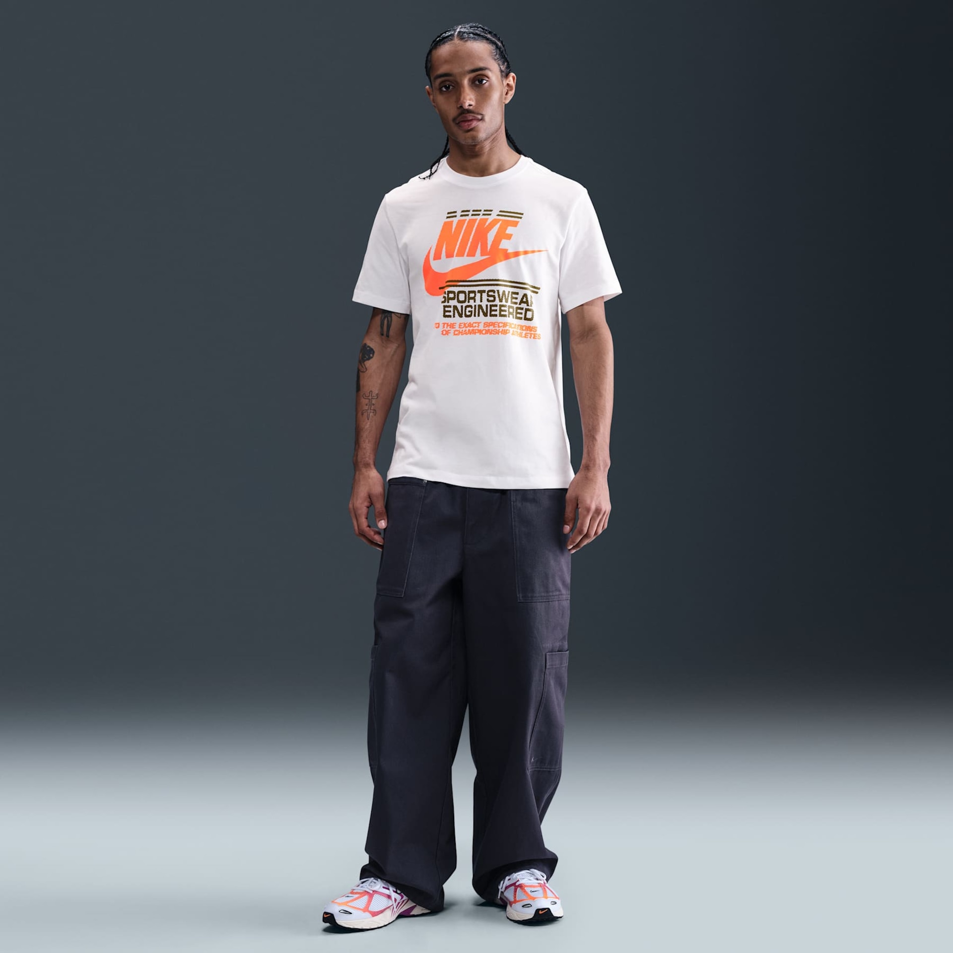 Camiseta Nike Sportswear 6MO Futura Masculina - Foto 4