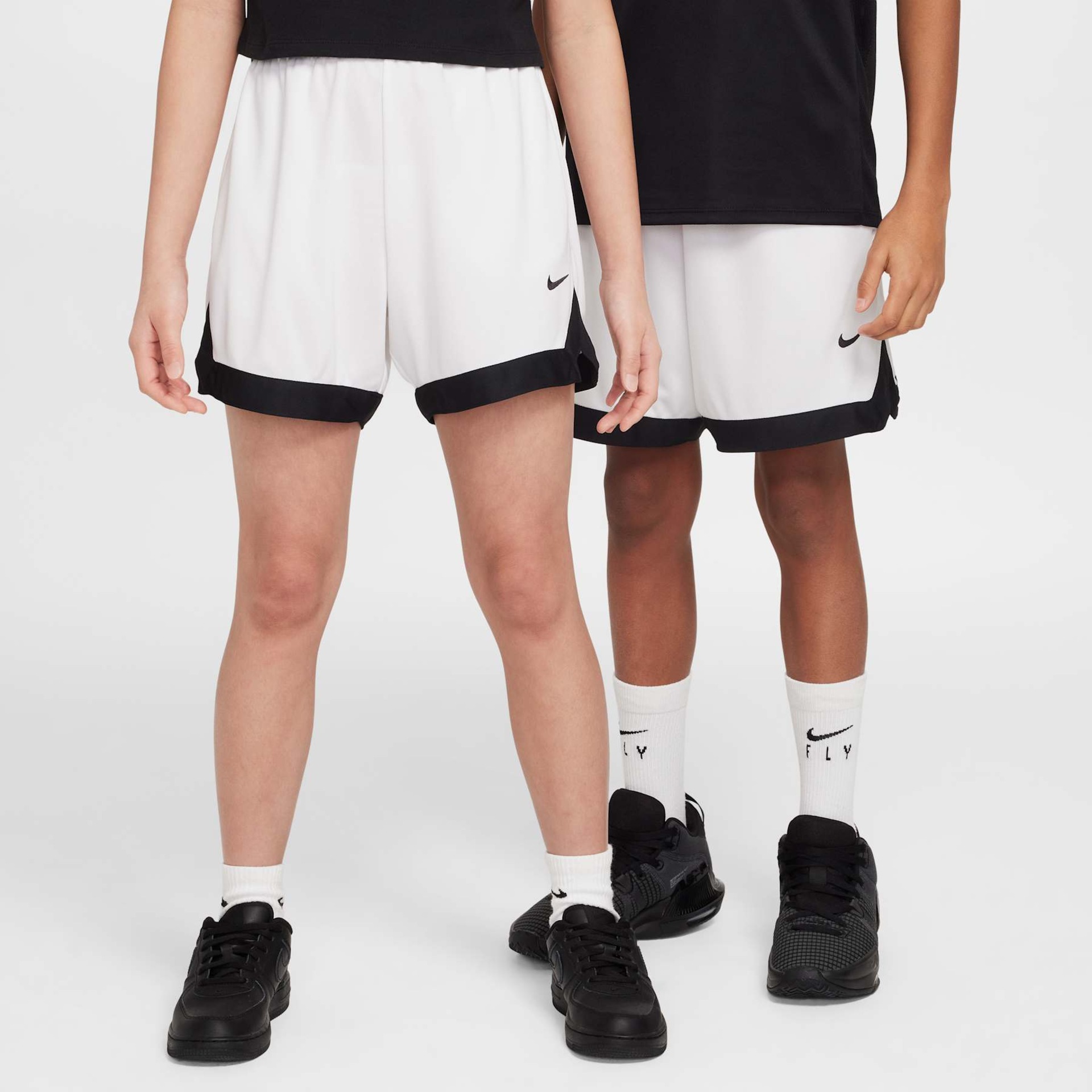 Pré-Adolescentes / Basquete