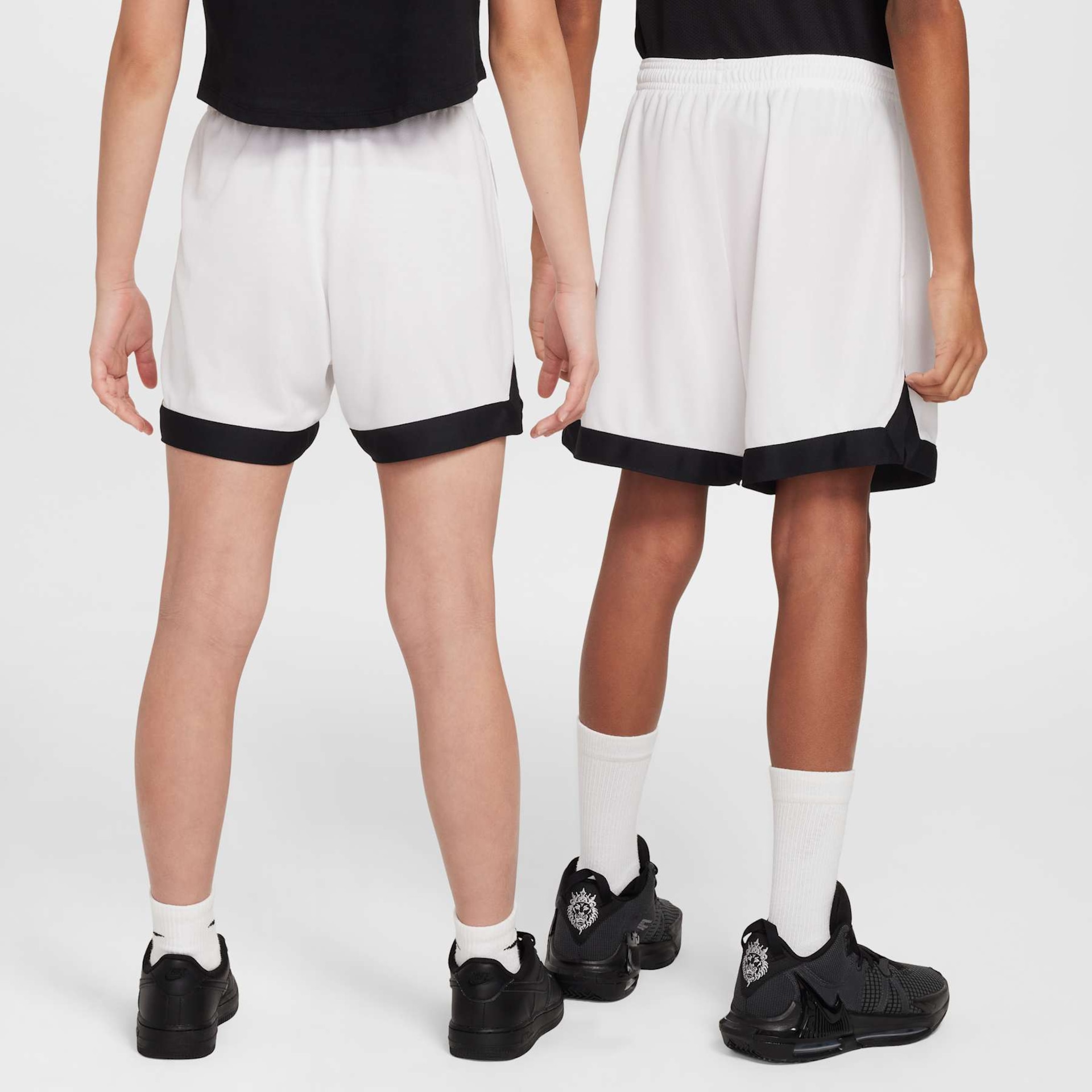 Shorts Nike Court Dri-FIT 5IN Infantil - Foto 2