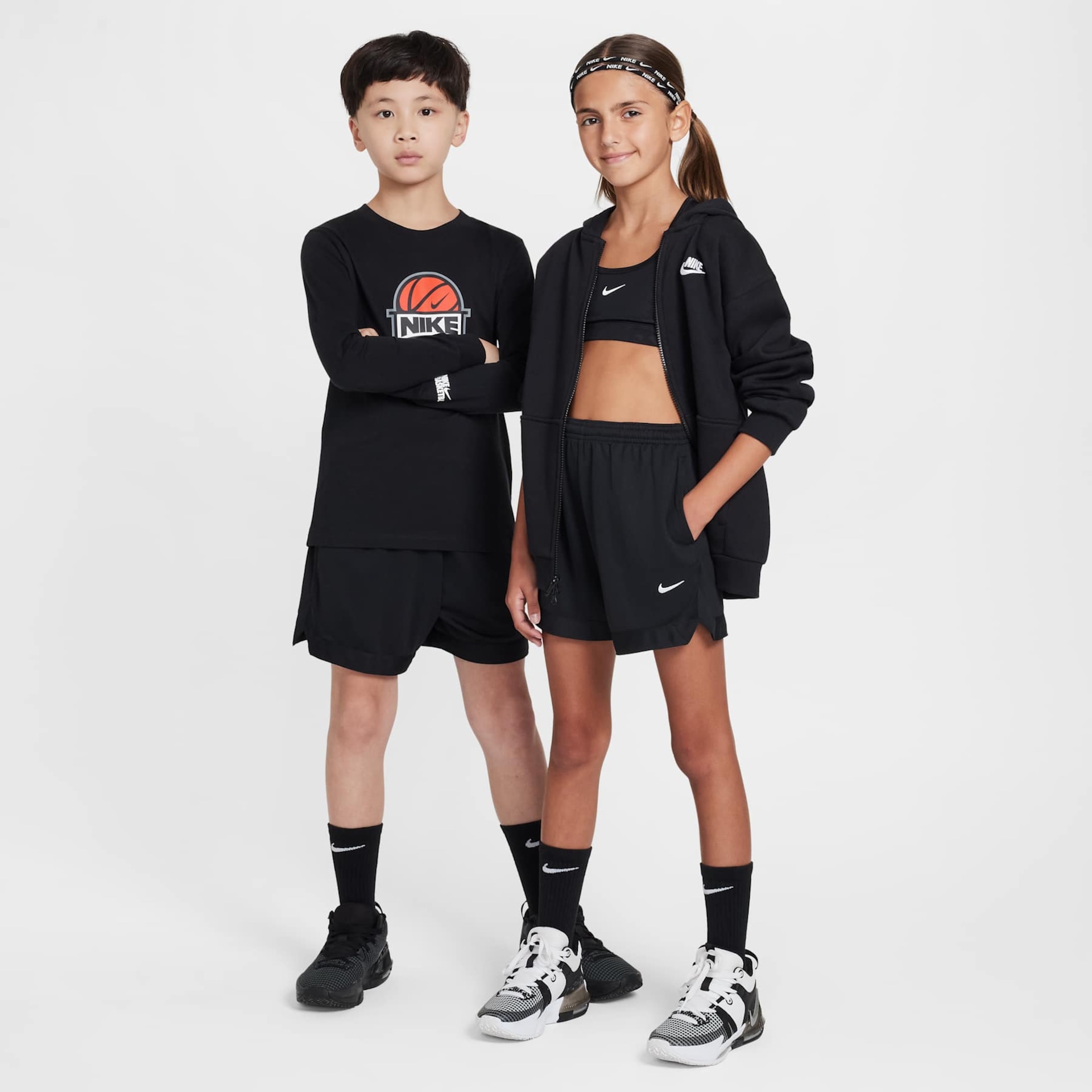 Shorts NikeCourt Dry-FIT 5IN Infantil - Foto 8