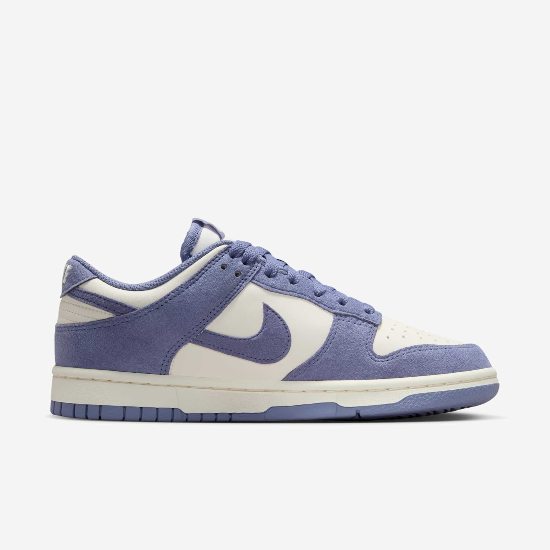 Tênis Nike Dunk Low Feminino - Foto 3