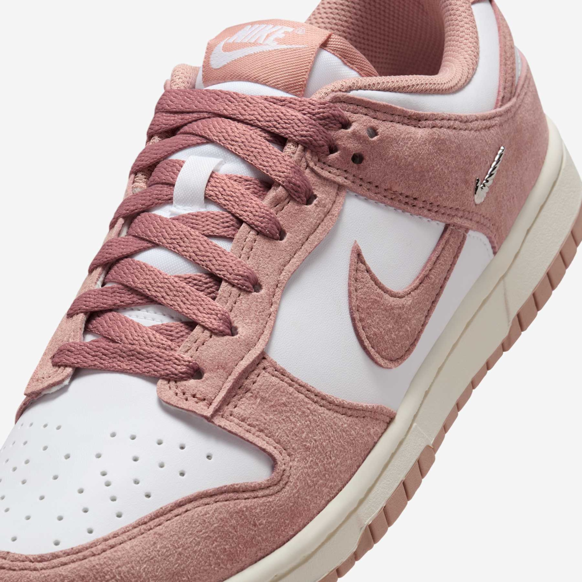 Tênis Nike Dunk Low Feminino - Foto 7