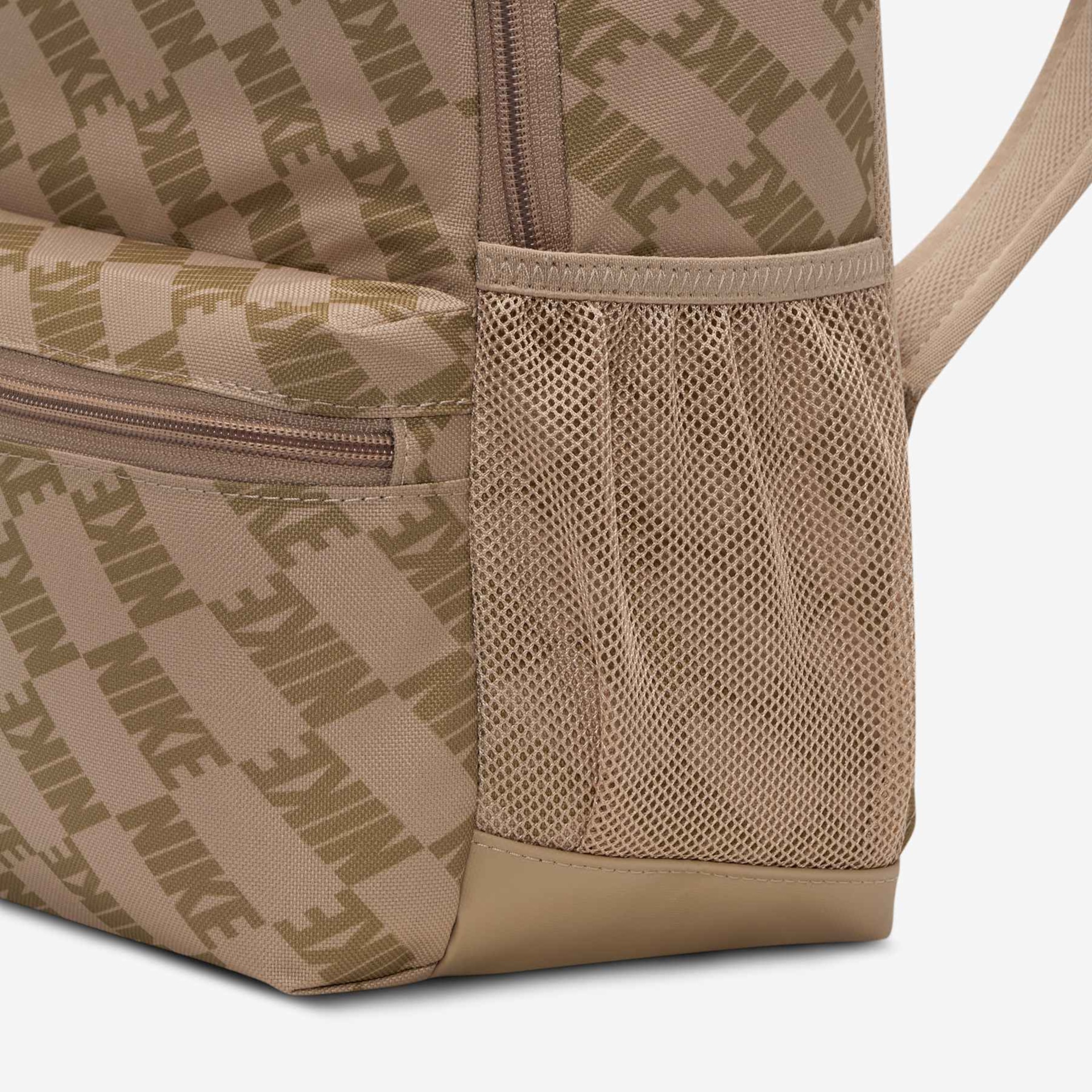 Mochila Nike Brasilia Mini JDI Infantil - Foto 6