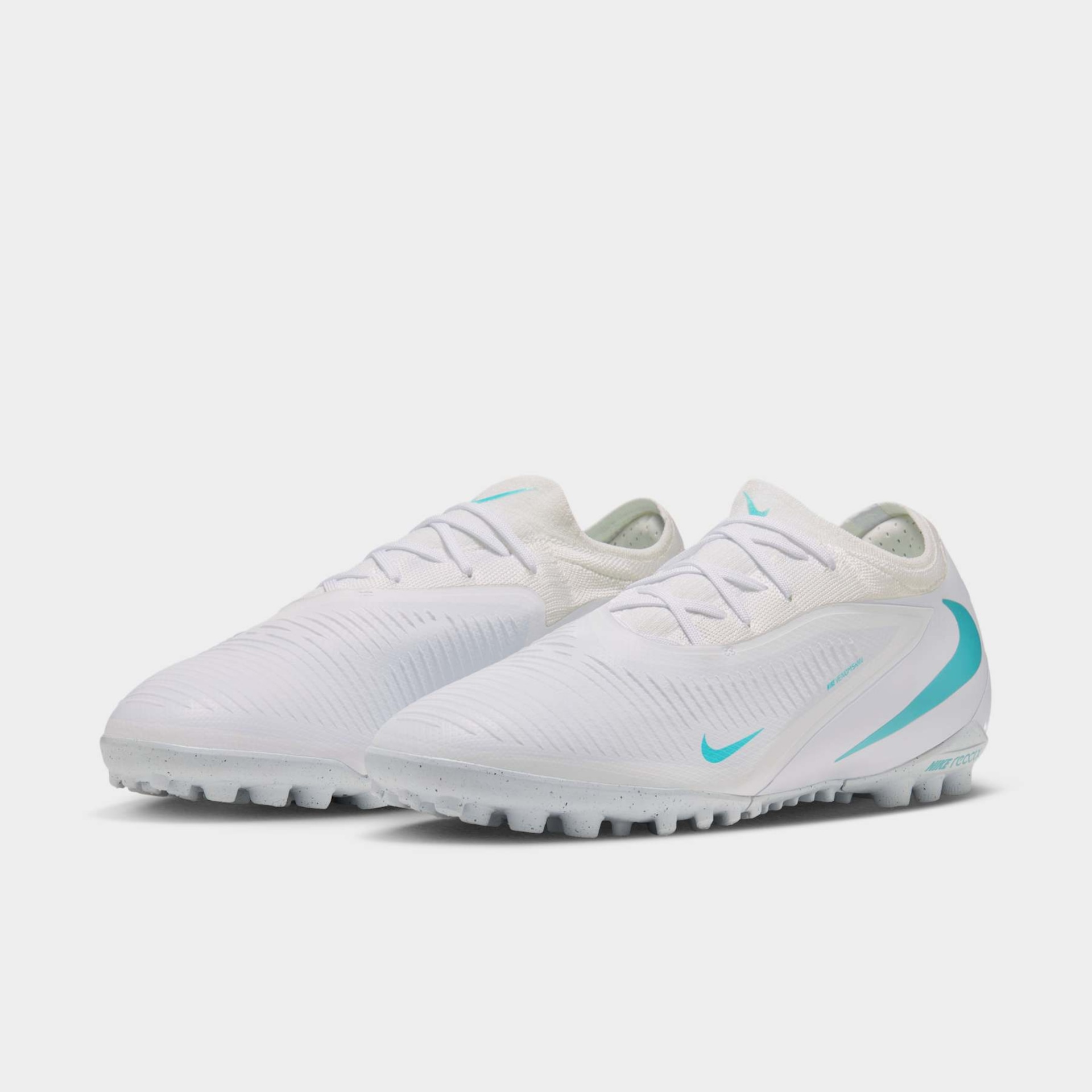 Chuteira Society Nike Phantom 6 Reactx Pro Low - Foto 5