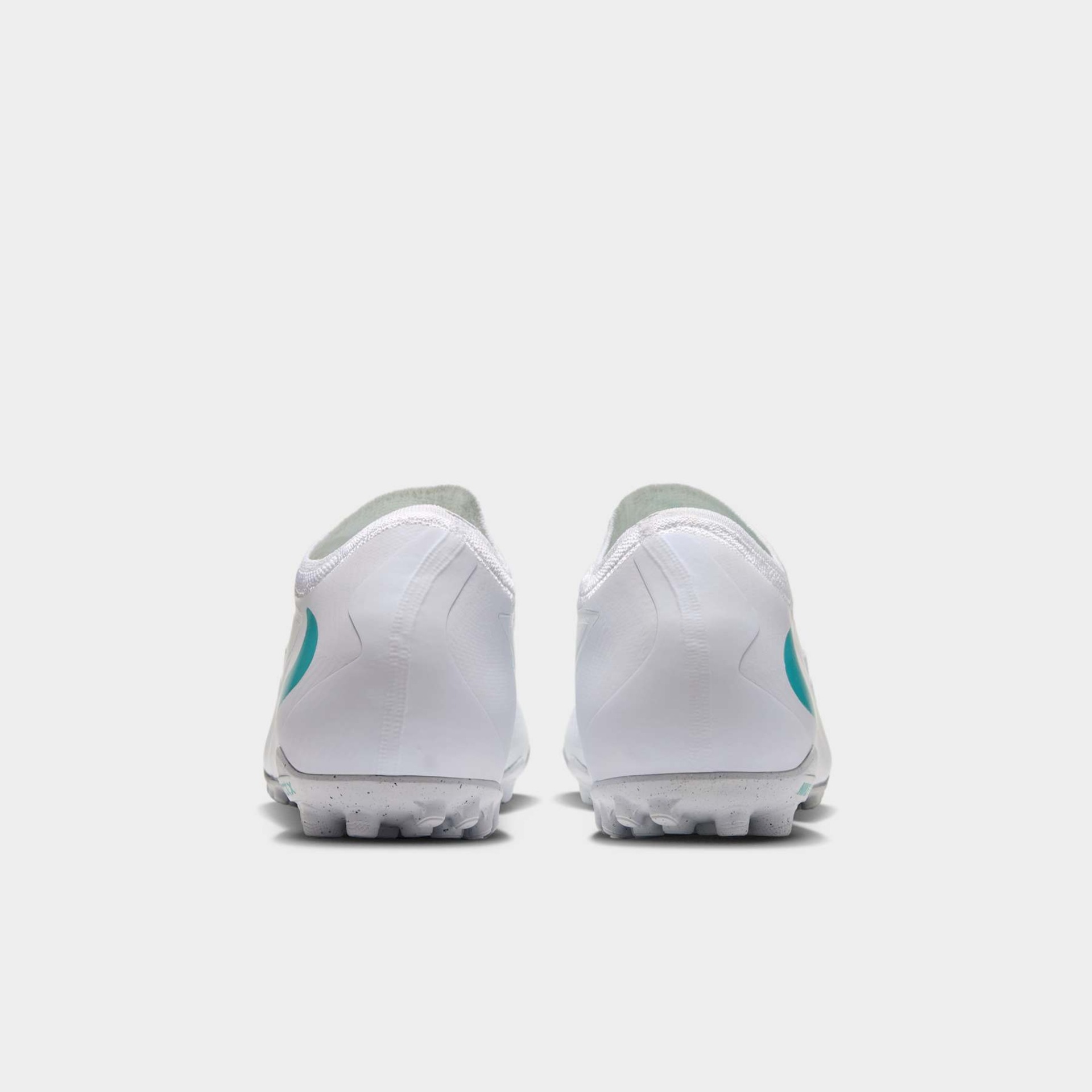 Chuteira Society Nike Phantom 6 Reactx Pro Low - Foto 6