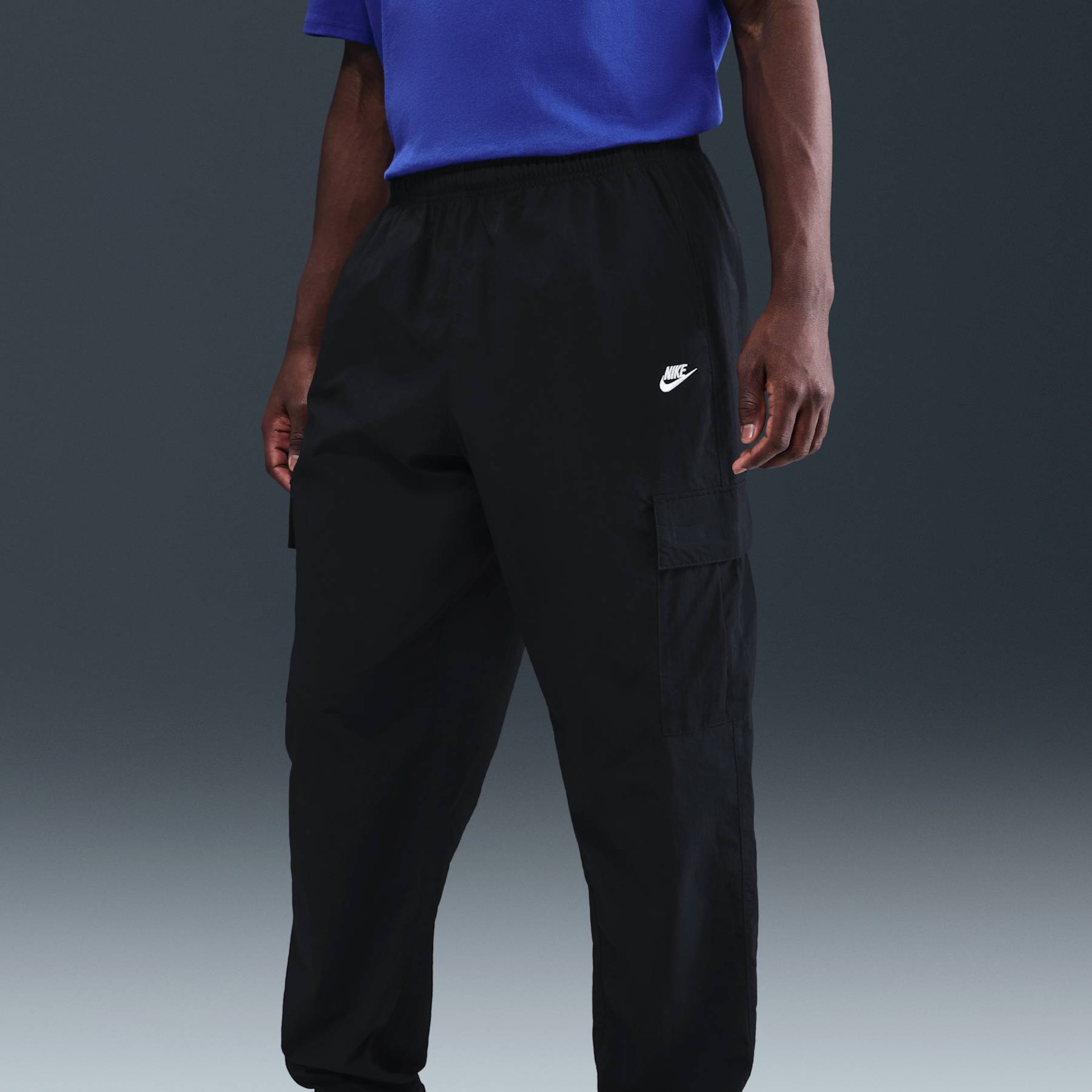 Calça Nike Club Woven Masculina - Foto 2
