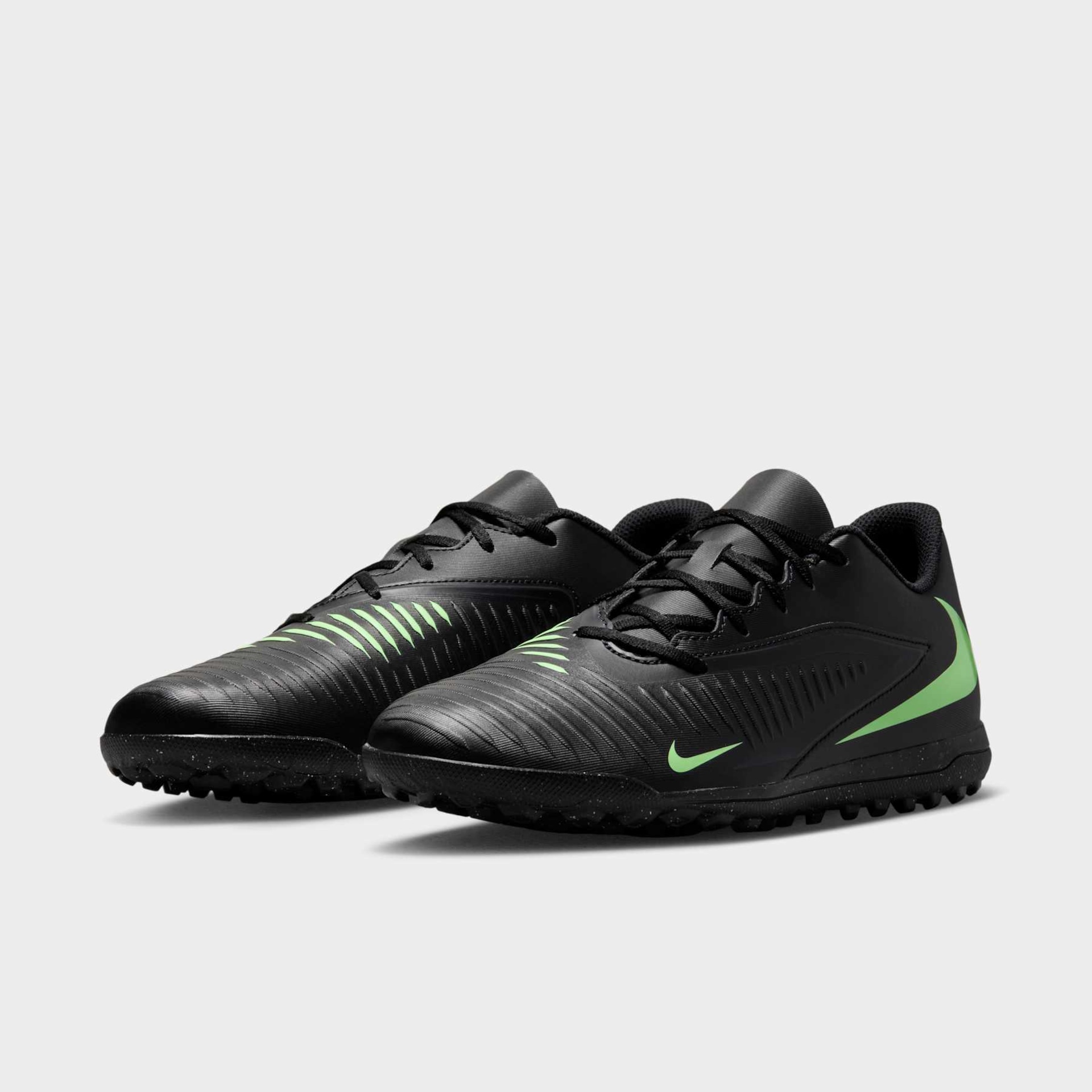 Chuteira Society Nike Phantom 6 Club Low - Foto 5