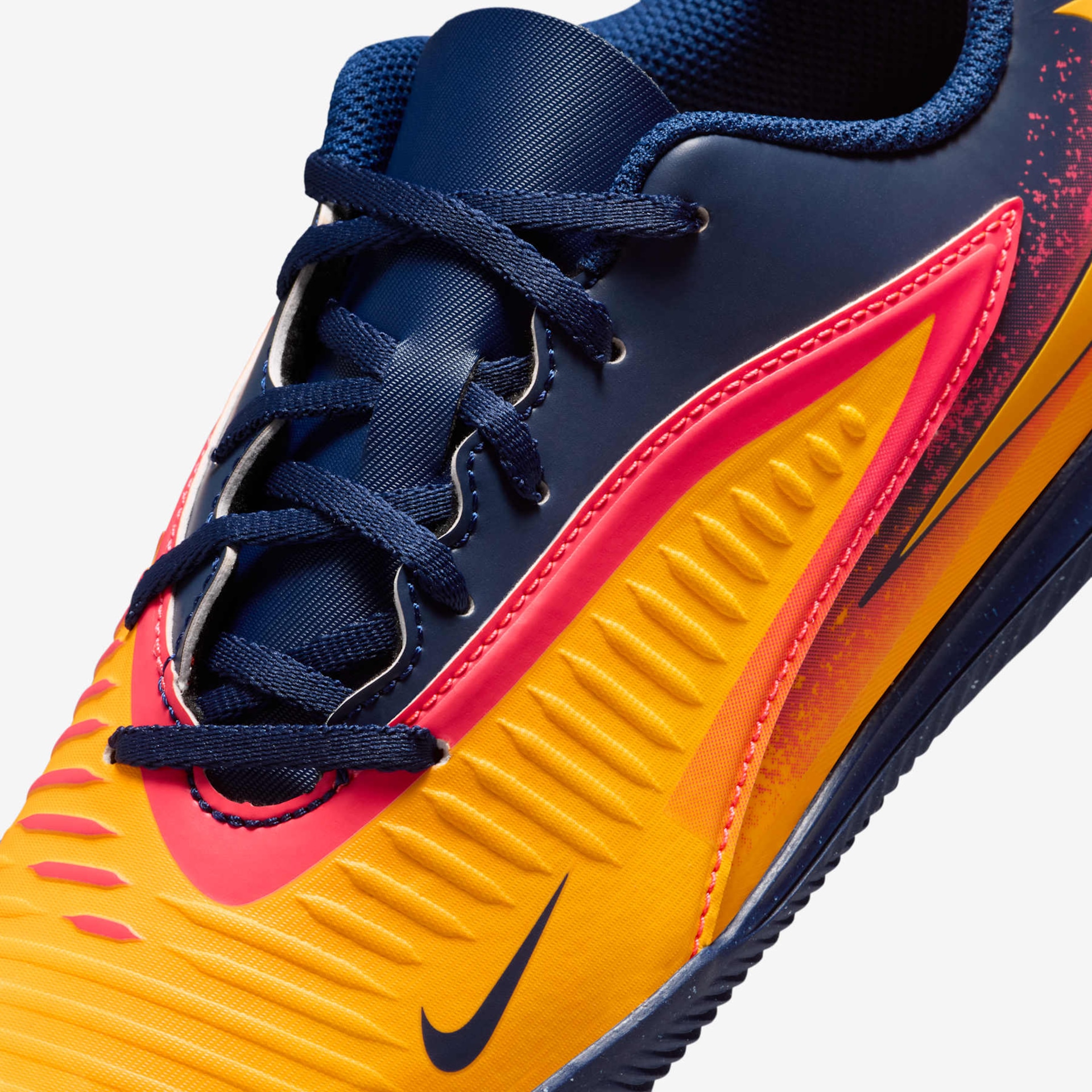 Chuteira Futsal Erling Haaland Nike Phantom 6 Club Infantil - Foto 7