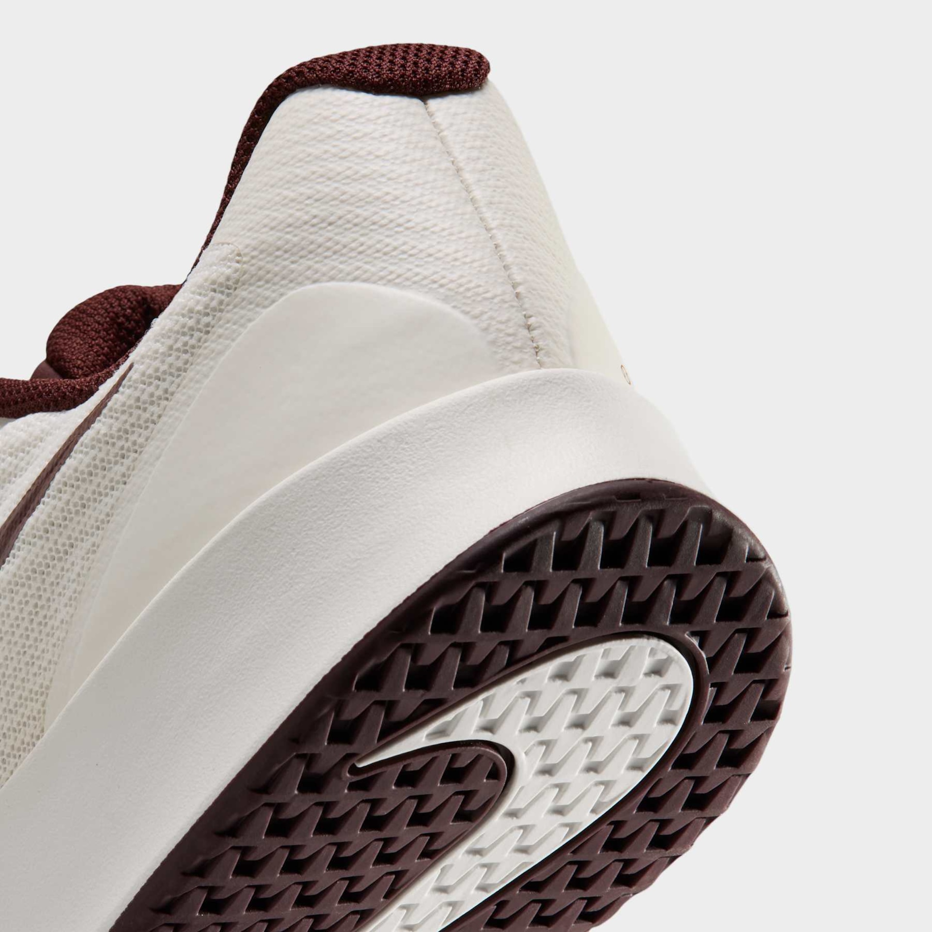 Tênis Nike Vapor Lite 3 Feminino - Foto 8