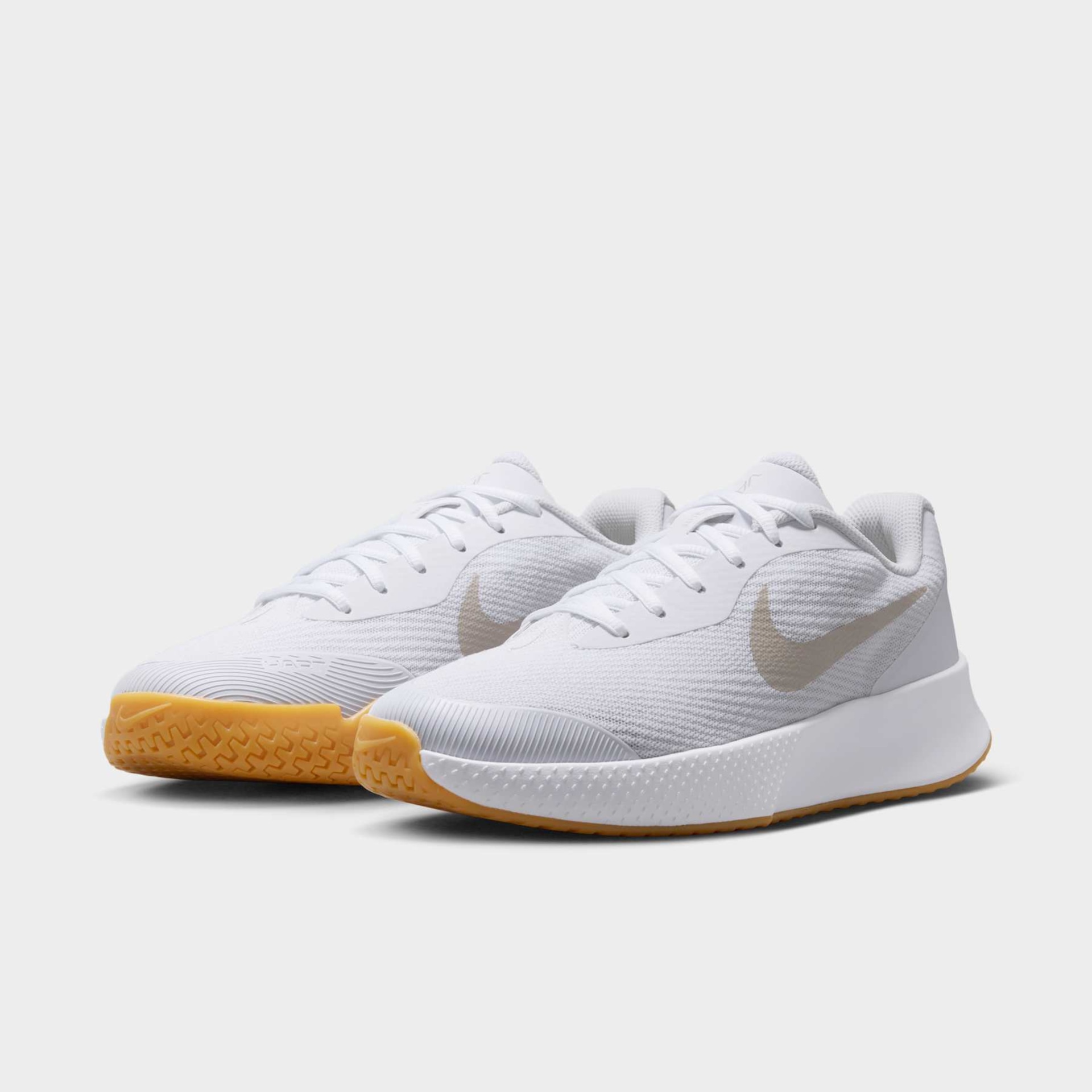 Tênis Nike Vapor Lite 3 Feminino - Foto 5