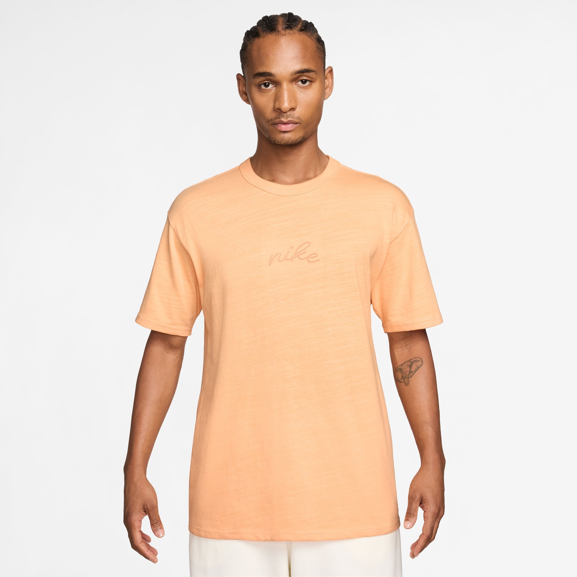 Camiseta Nike Sportswear Essential Masculina - Foto 1