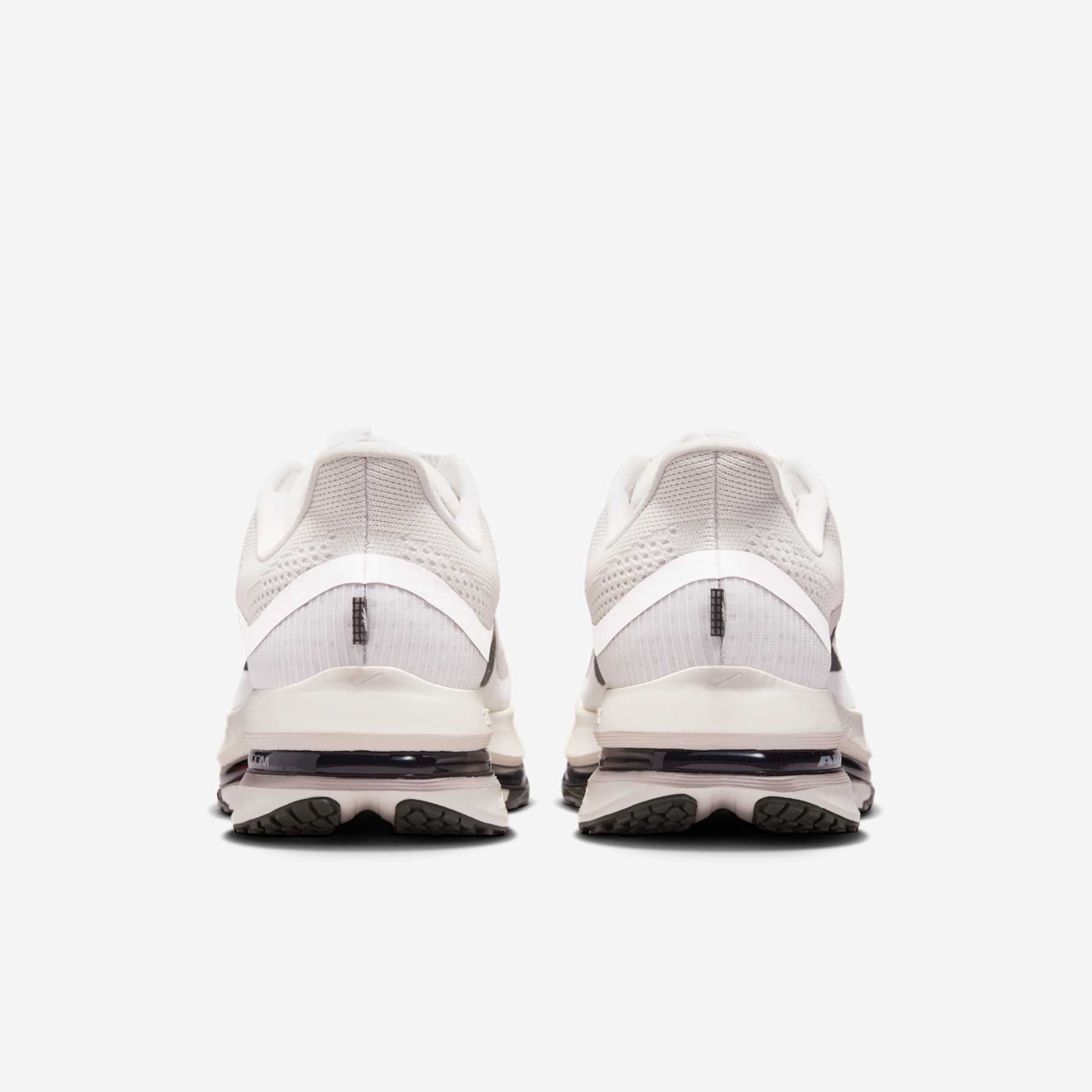 Tênis Nike Pegasus Premium - Foto 6