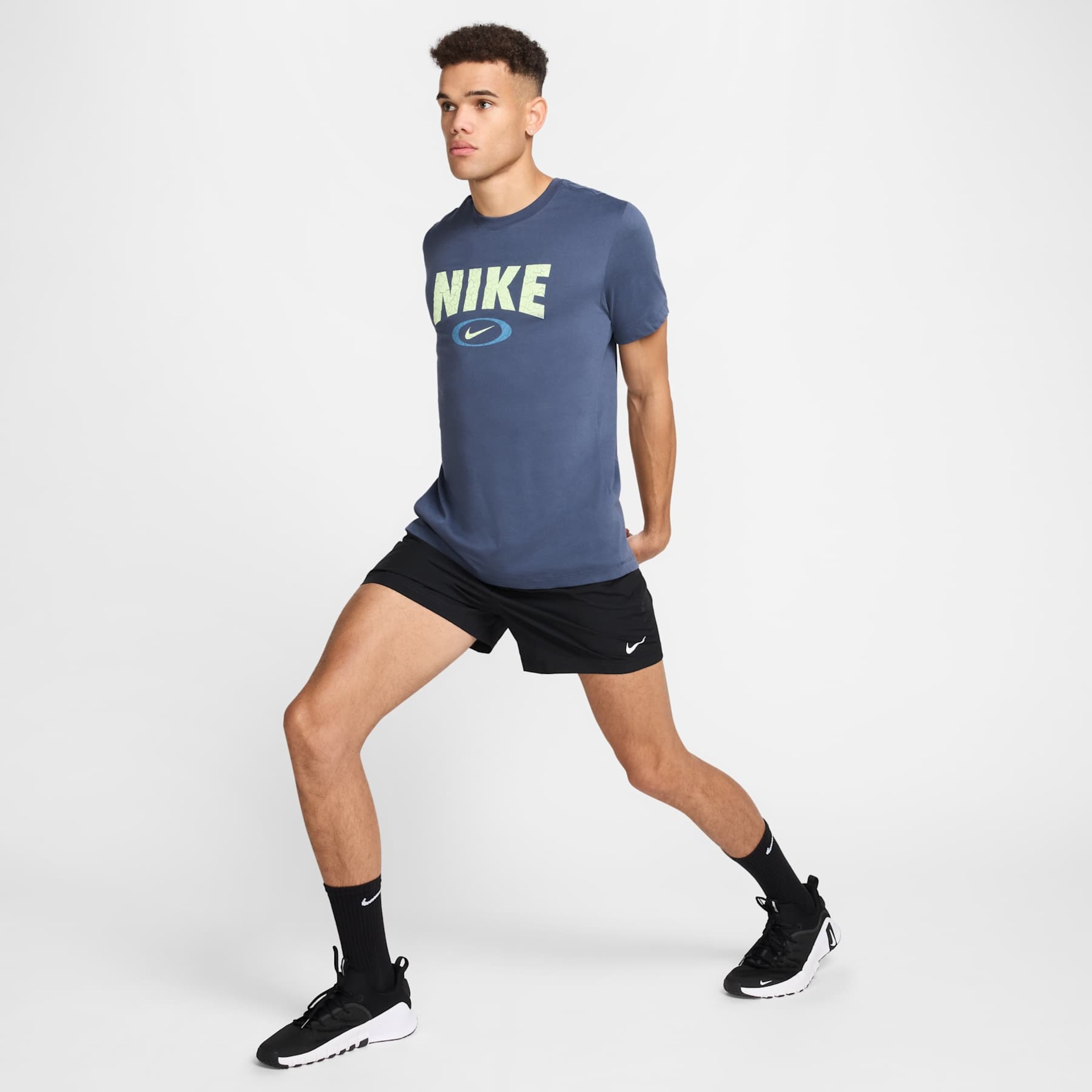 Camiseta Nike Dri-FIT Masculina - Foto 5