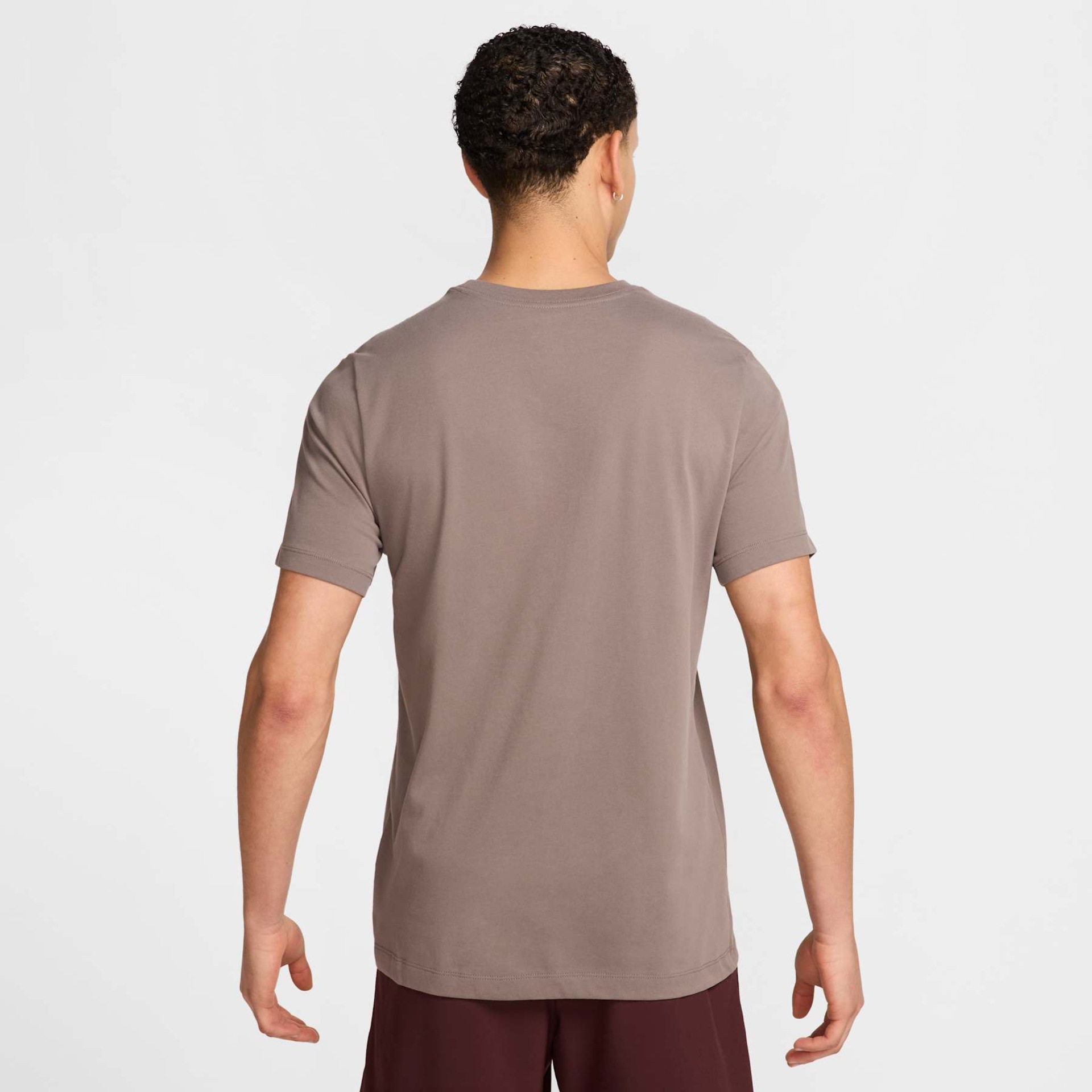 Camiseta Nike Dri-FIT Masculina - Foto 2