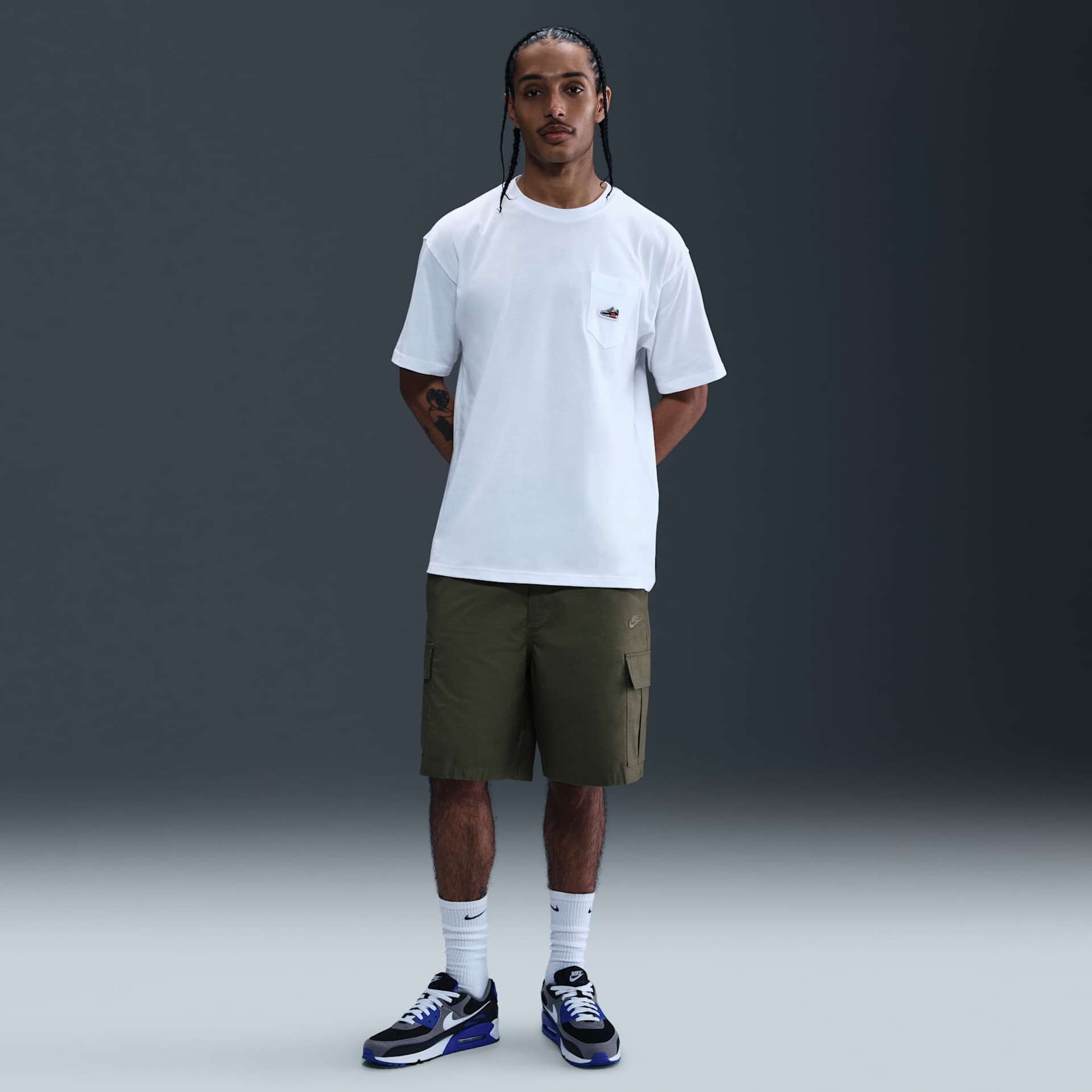 Camiseta Nike Sportswear Masculina - Foto 4