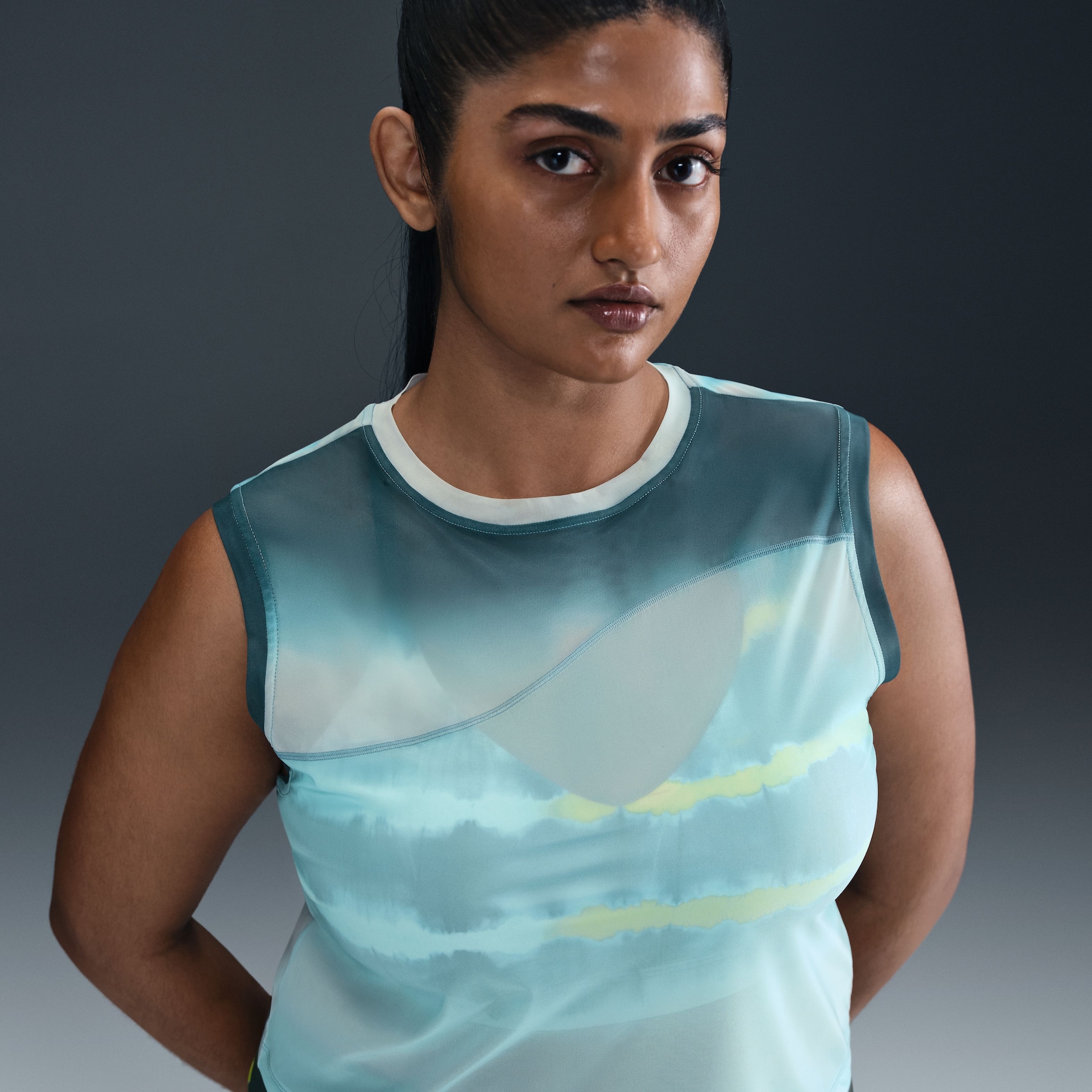 Regata Nike Dri-FIT Cropped Feminina - Foto 1