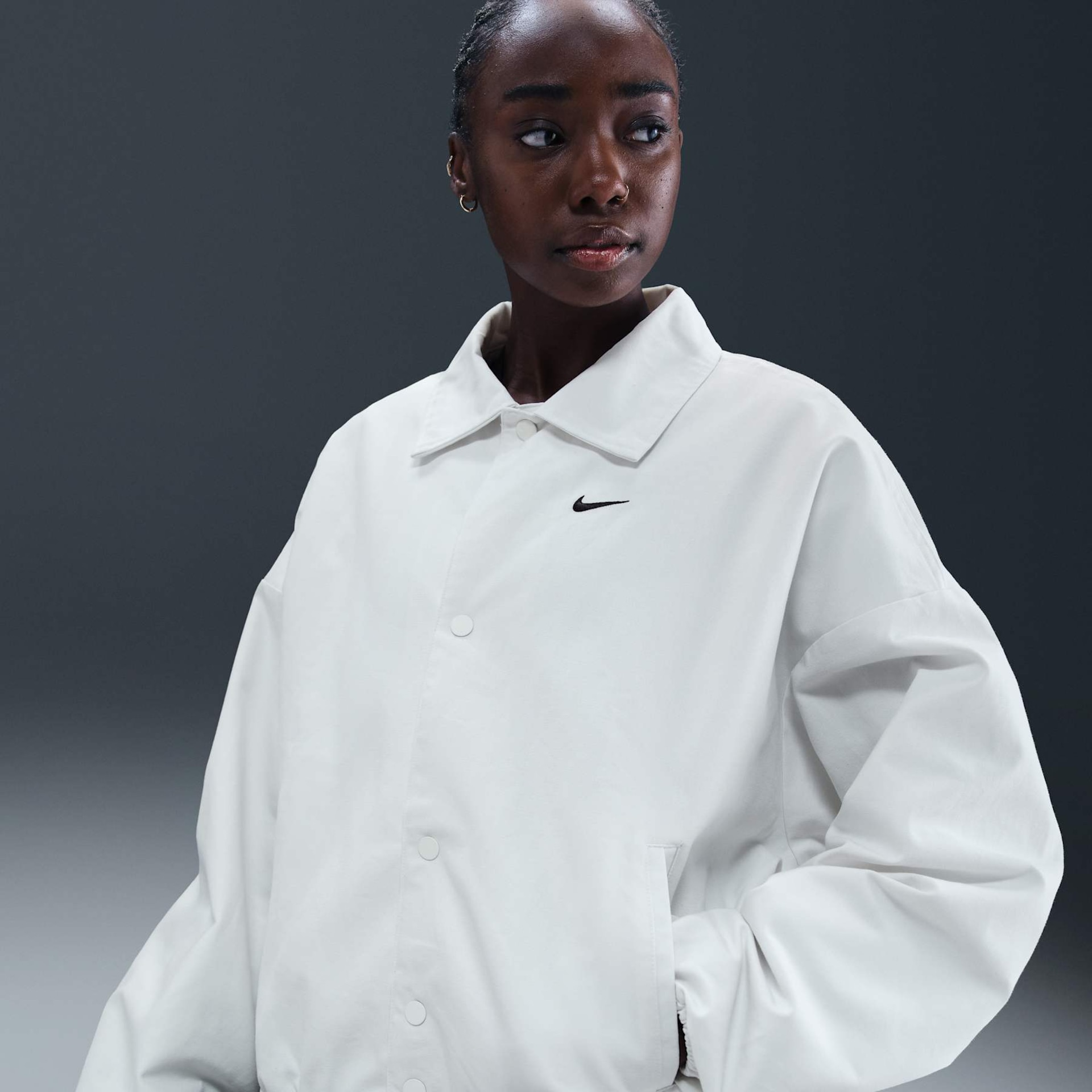 Imagem principal de Jaqueta Nike Sportswear Woven Feminina