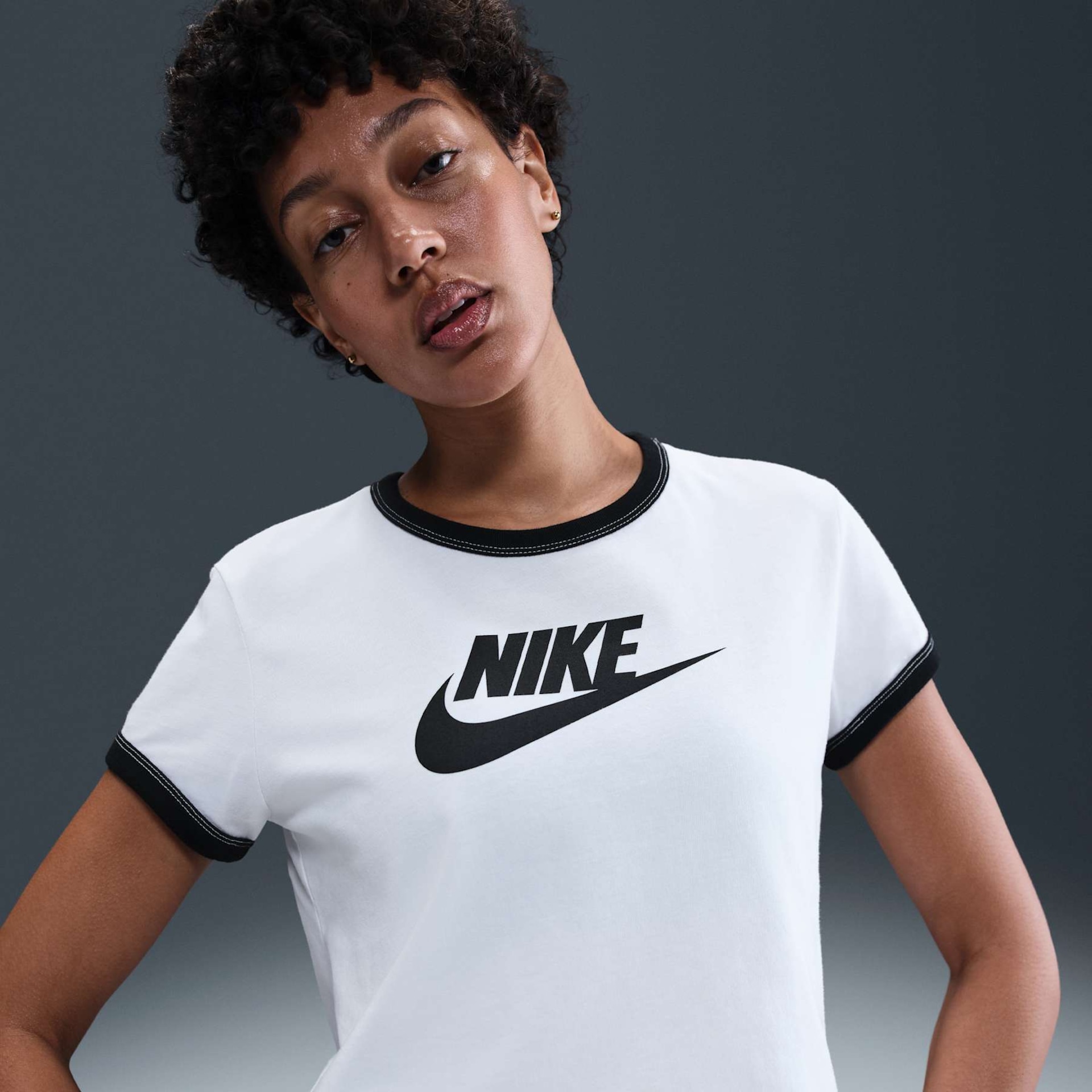 Imagem principal de Camiseta Nike Sportswear Vintage Run Feminina