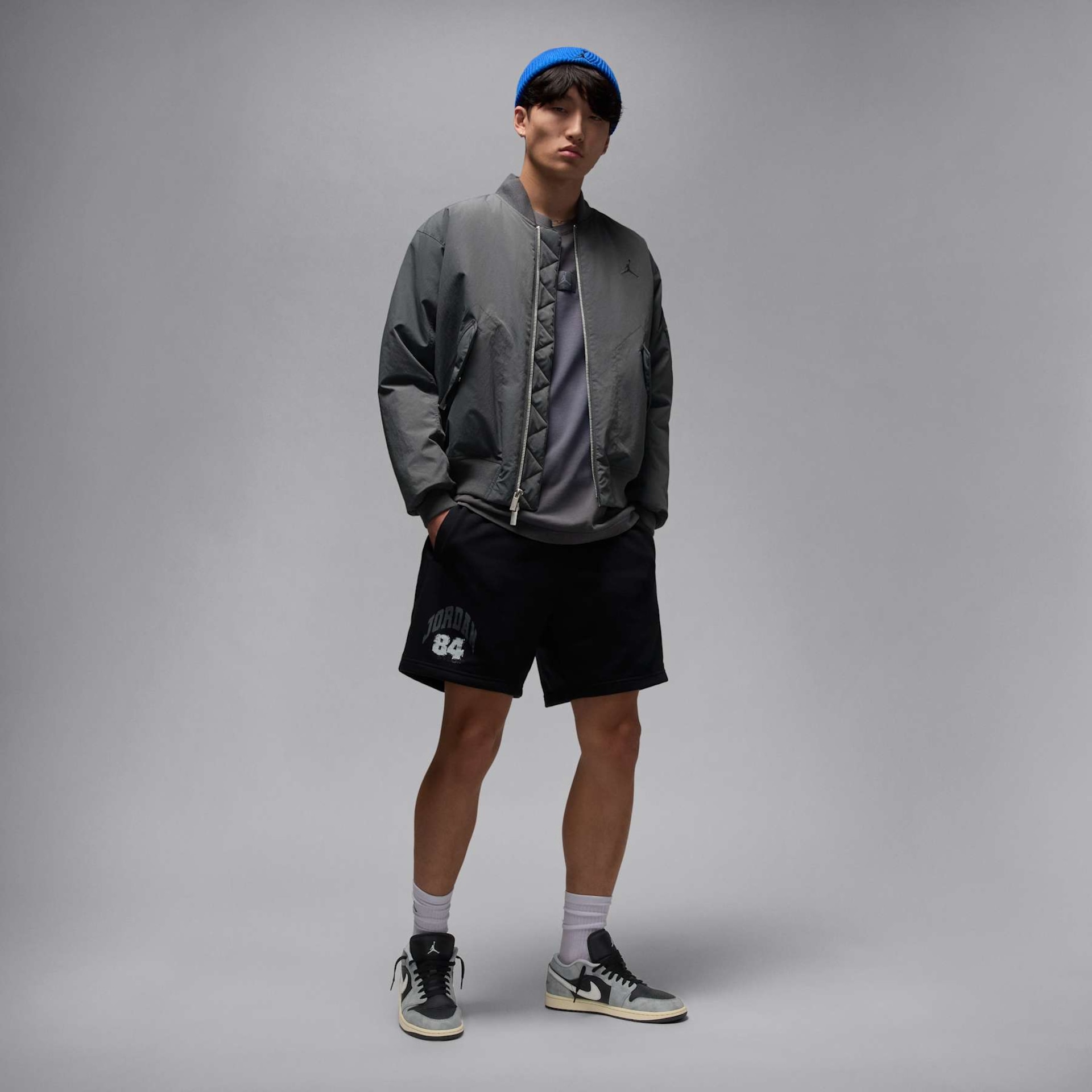 Tênis Nike Air Jordan 1 Low SE - Foto 9