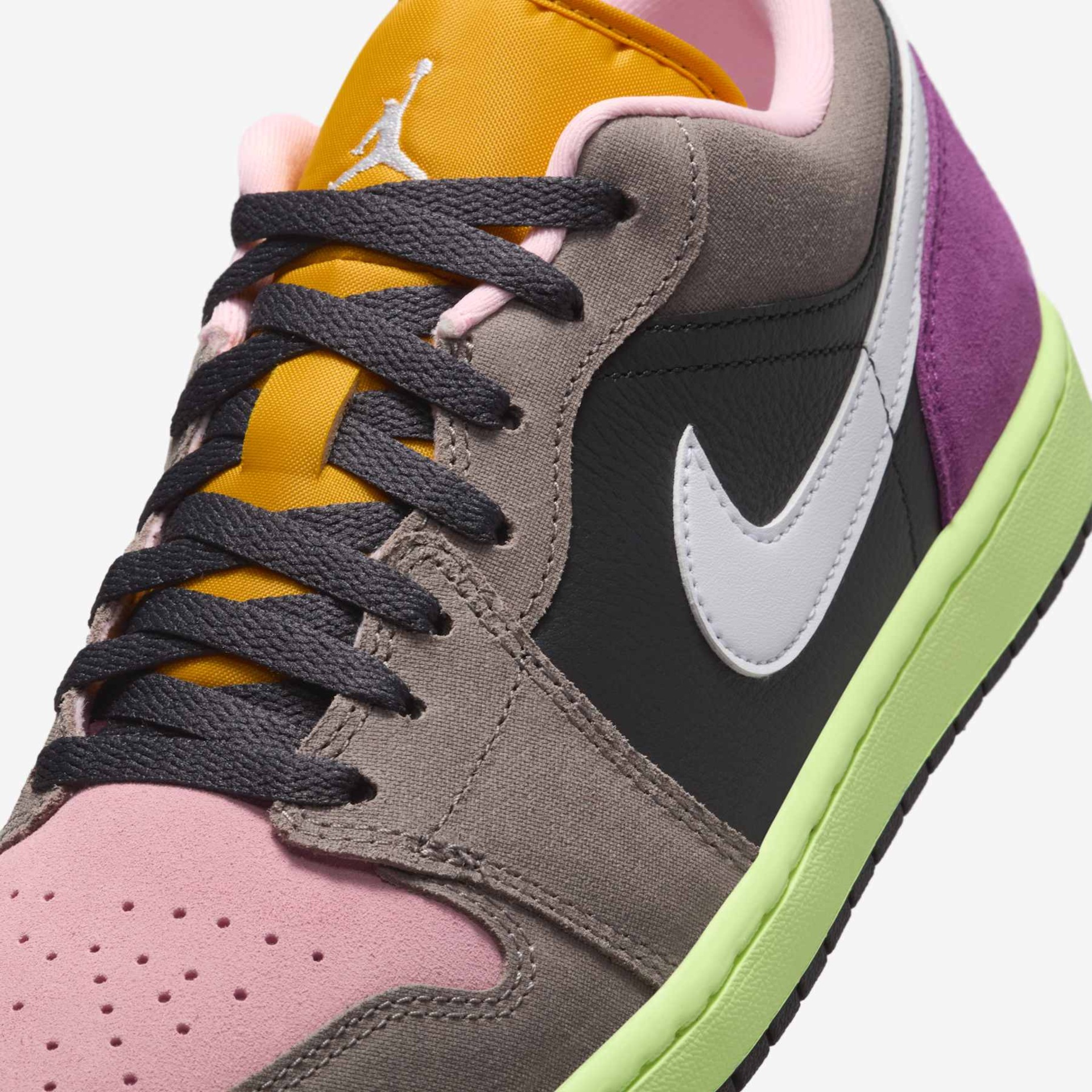 Tênis Nike Air Jordan 1 Low SE - Foto 7