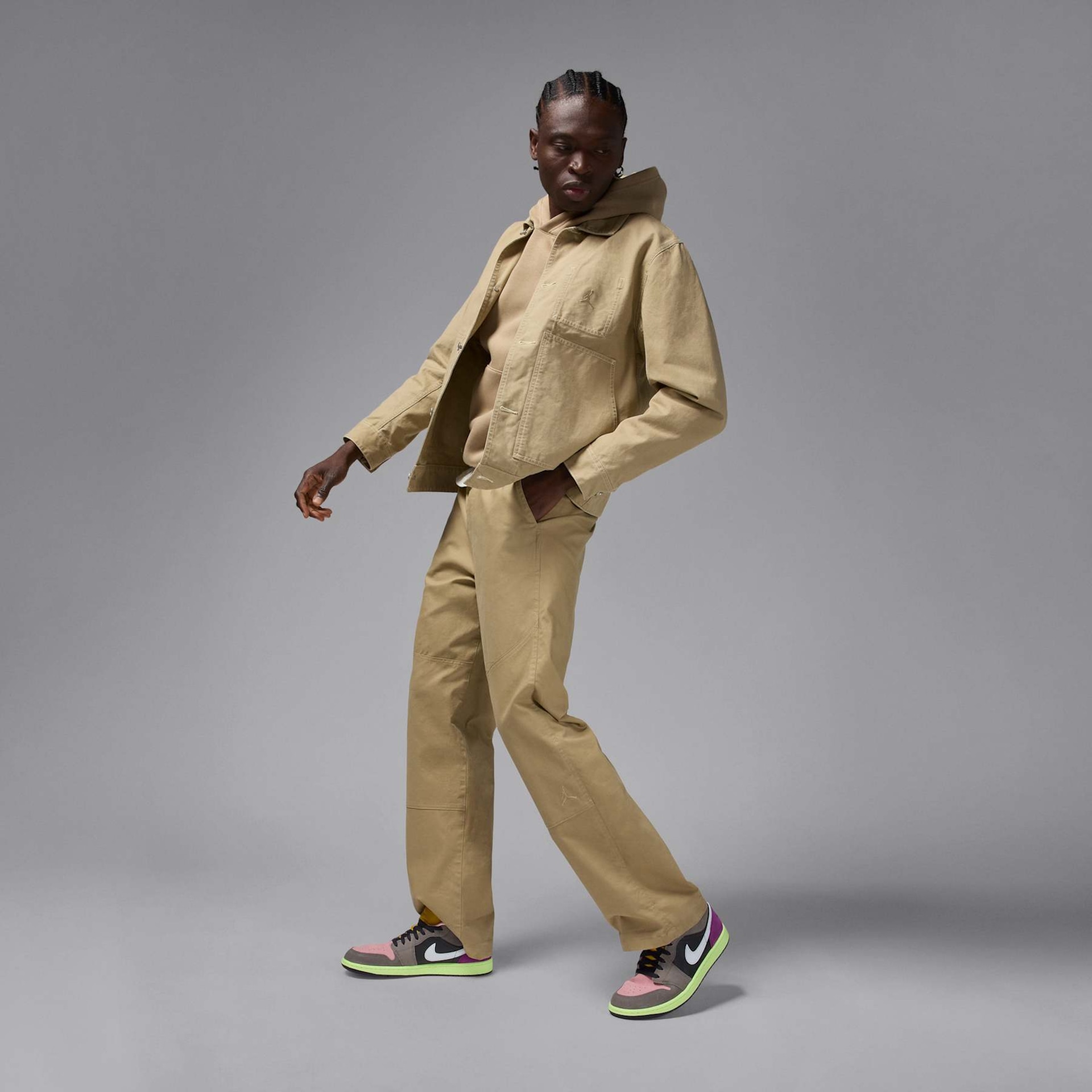 Tênis Nike Air Jordan 1 Low SE - Foto 9